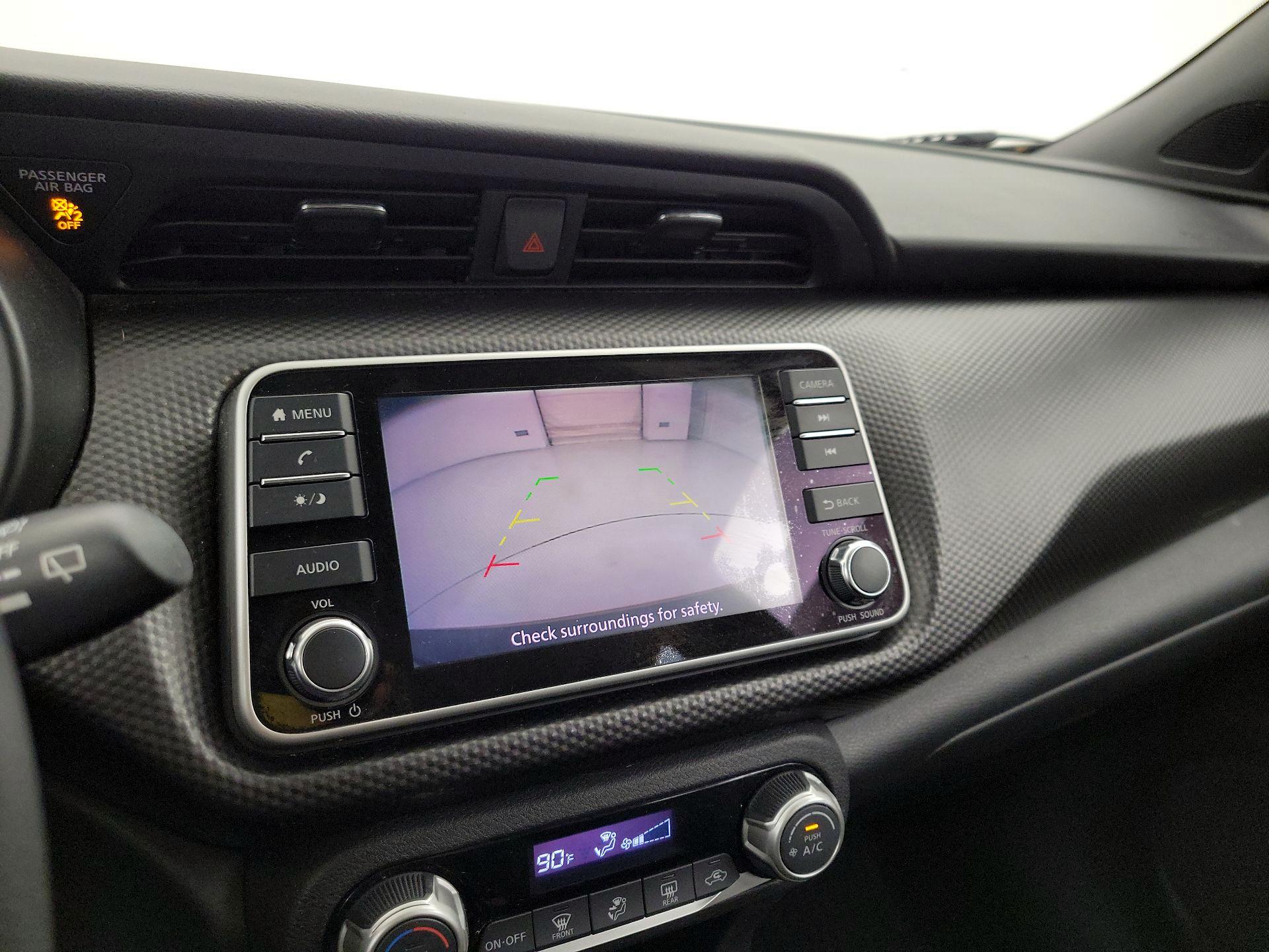 Thumbnail: 2018 Nissan Kicks - 14