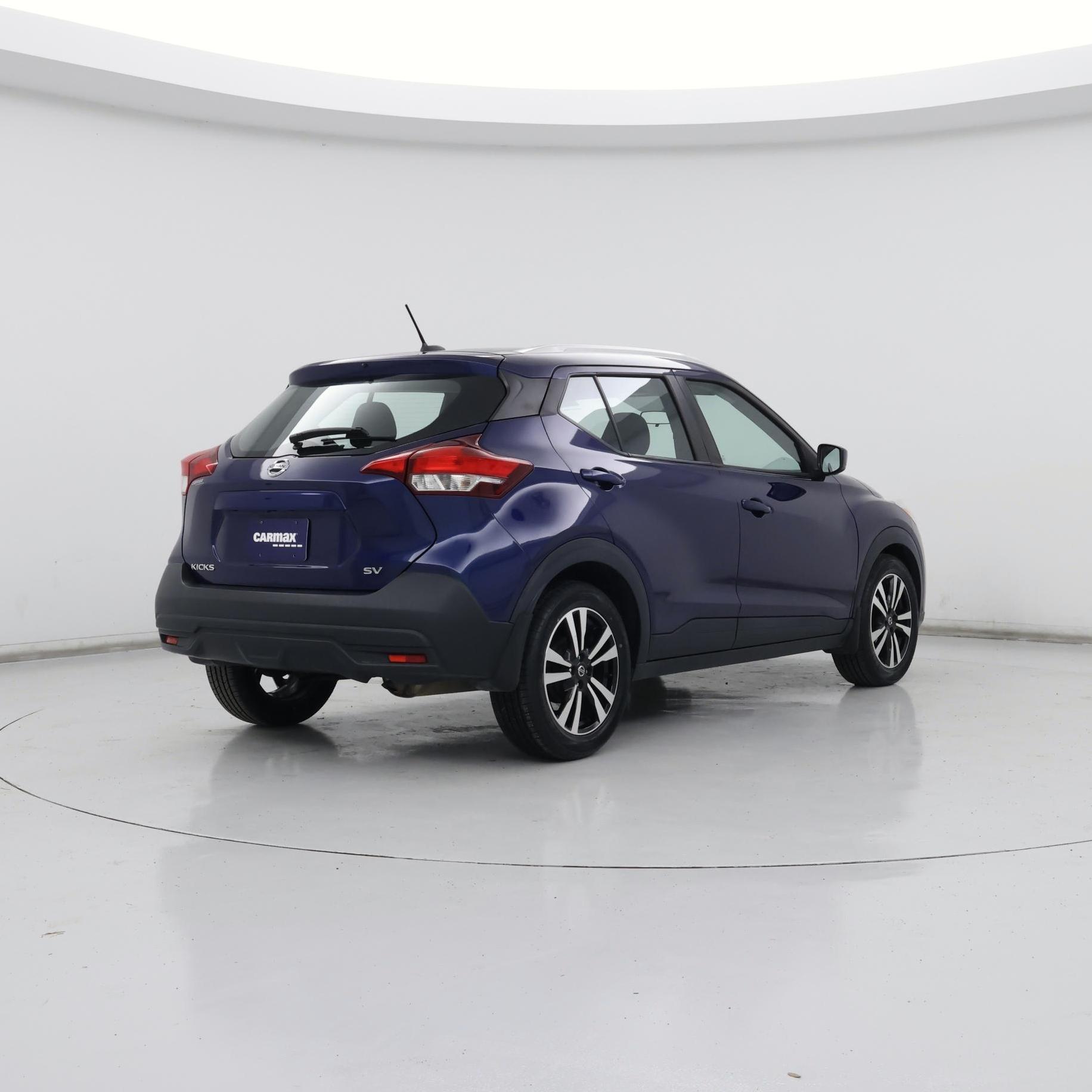 Thumbnail: 2018 Nissan Kicks - 8