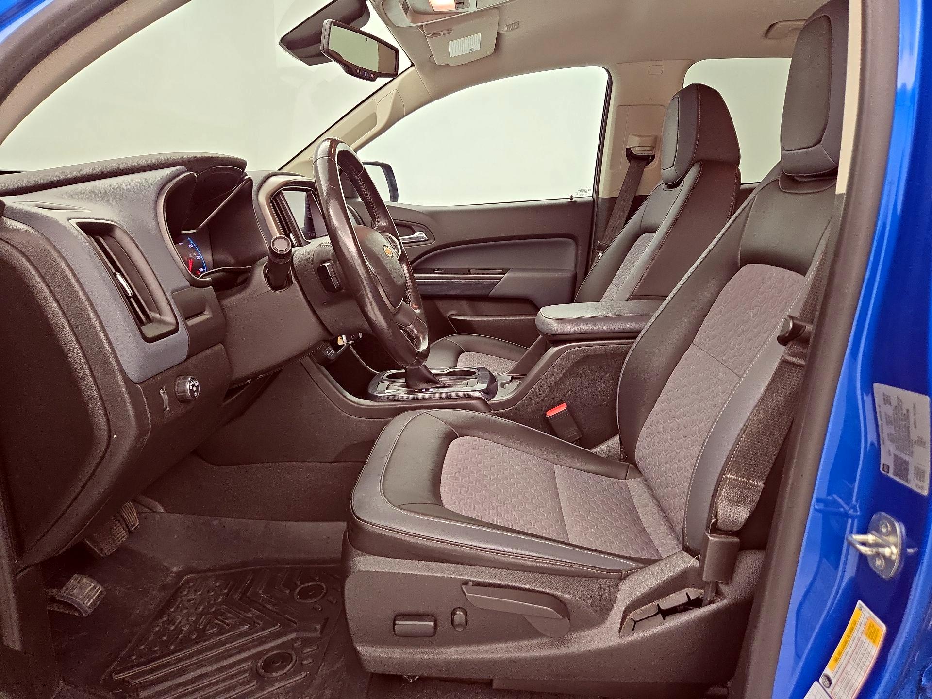 Thumbnail: 2022 Chevrolet Colorado - 11