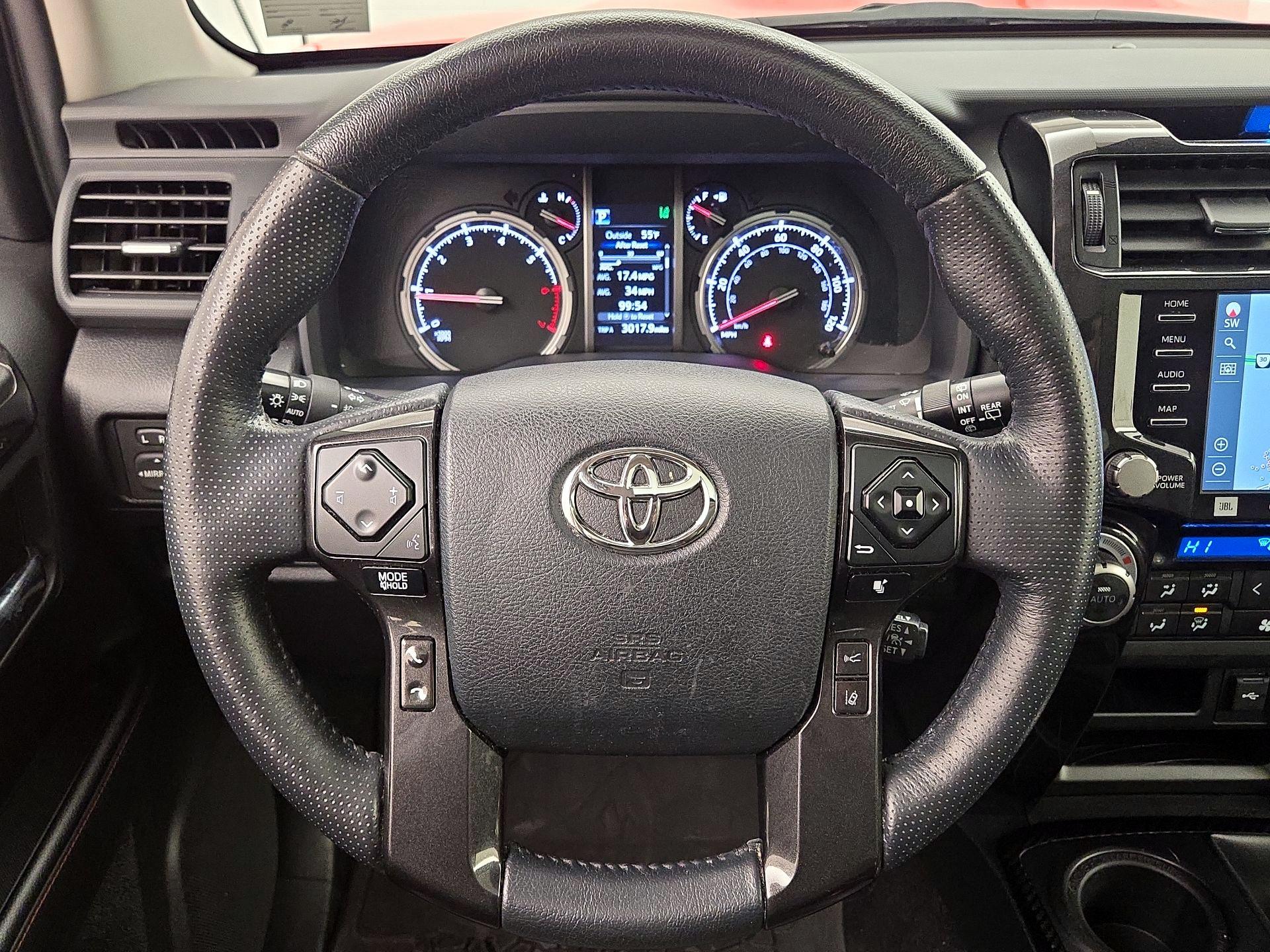 Thumbnail: 2023 Toyota 4Runner - 10