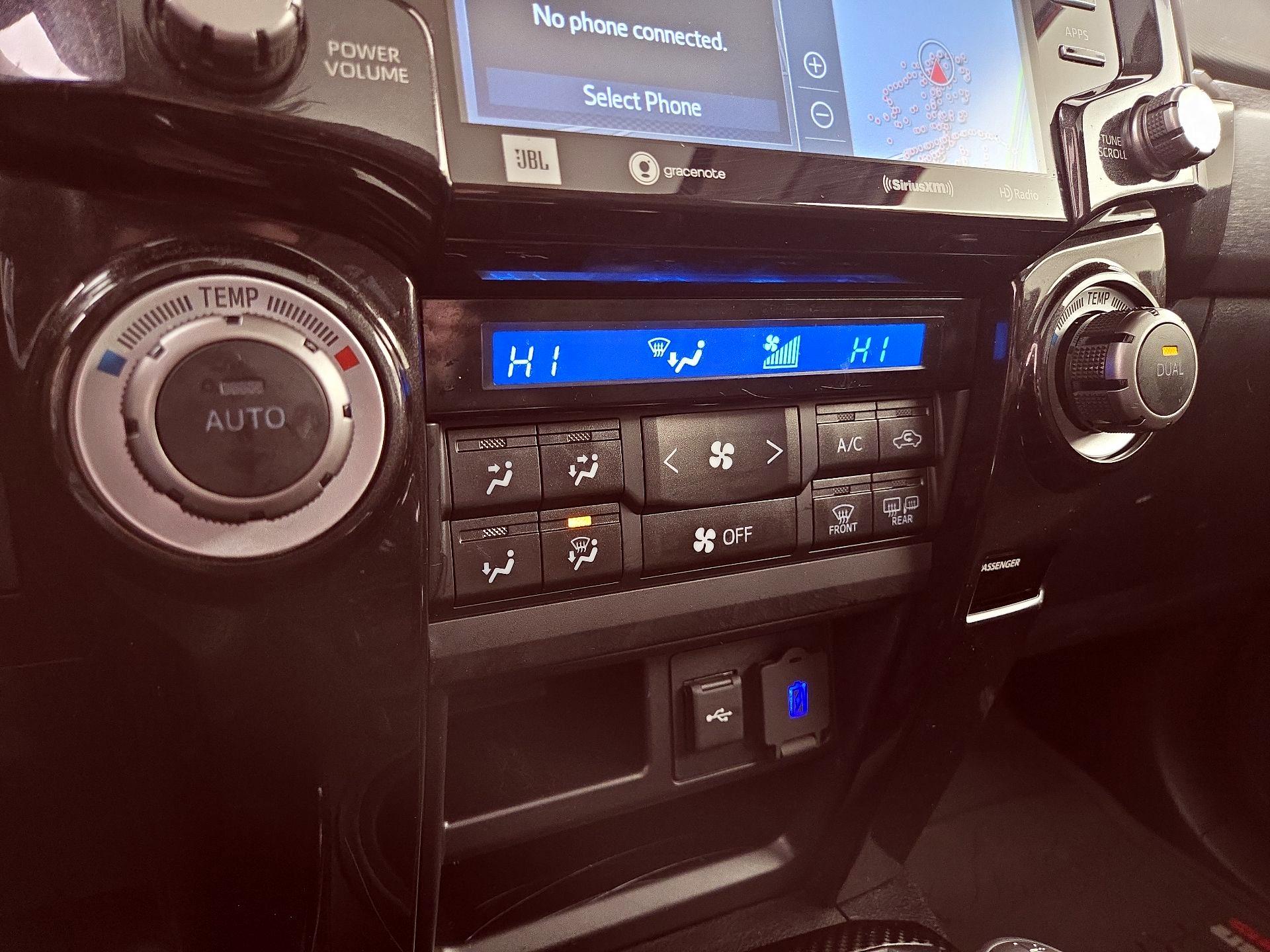 Thumbnail: 2023 Toyota 4Runner - 17