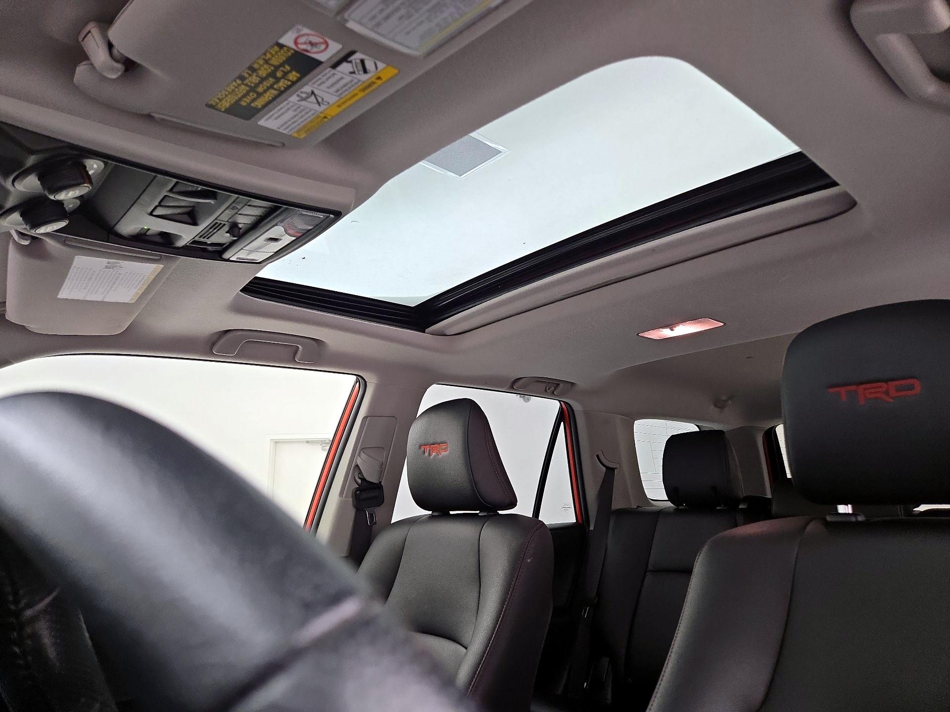 Thumbnail: 2023 Toyota 4Runner - 20