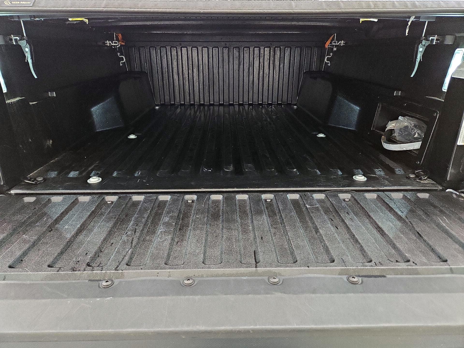 Thumbnail: 2023 Toyota Tacoma - 20