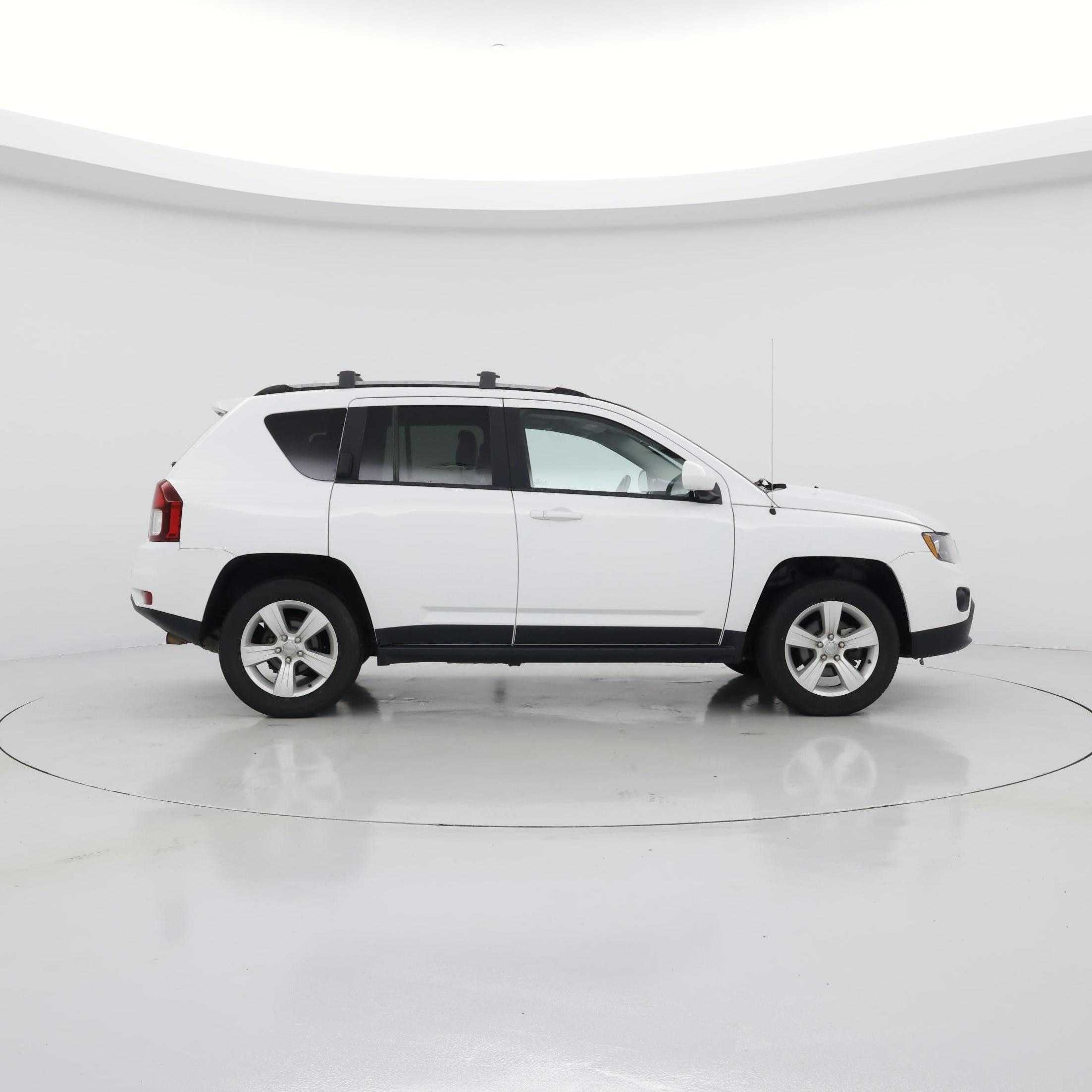 Thumbnail: 2016 Jeep Compass - 7