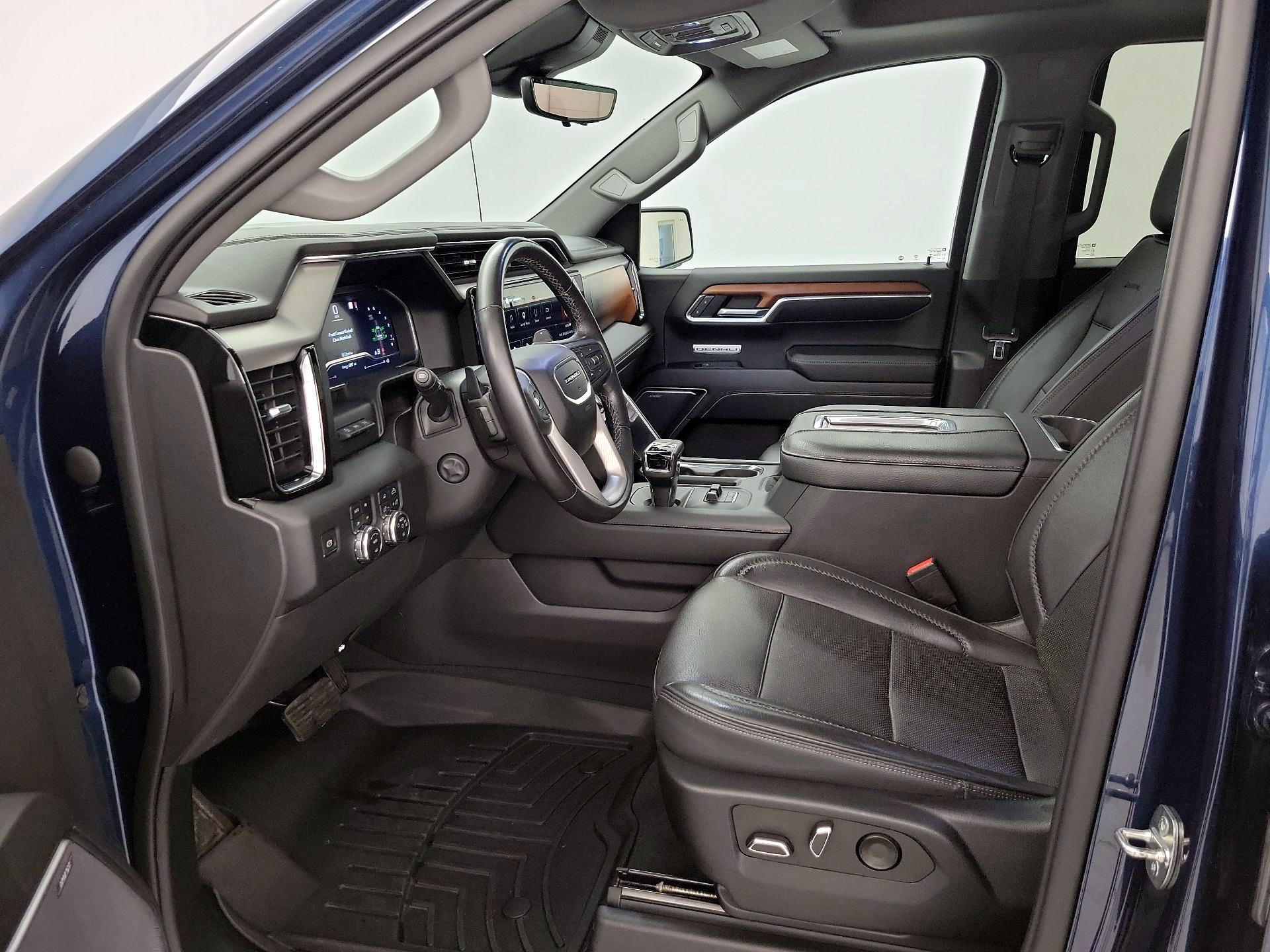 Thumbnail: 2022 GMC Sierra 1500 - 11