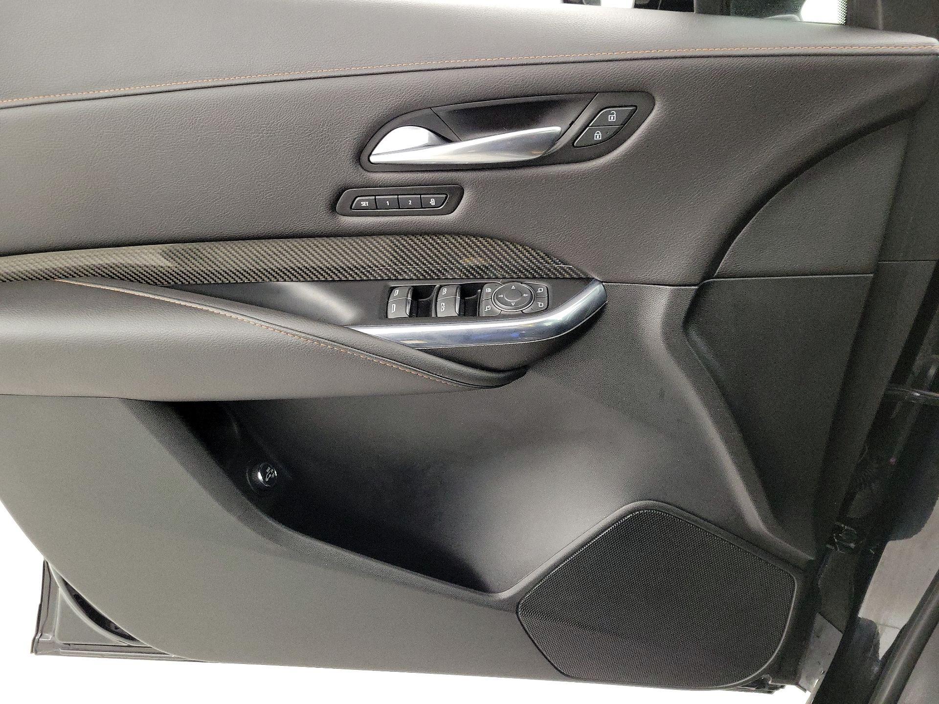 Thumbnail: 2019 Cadillac XT4 - 12