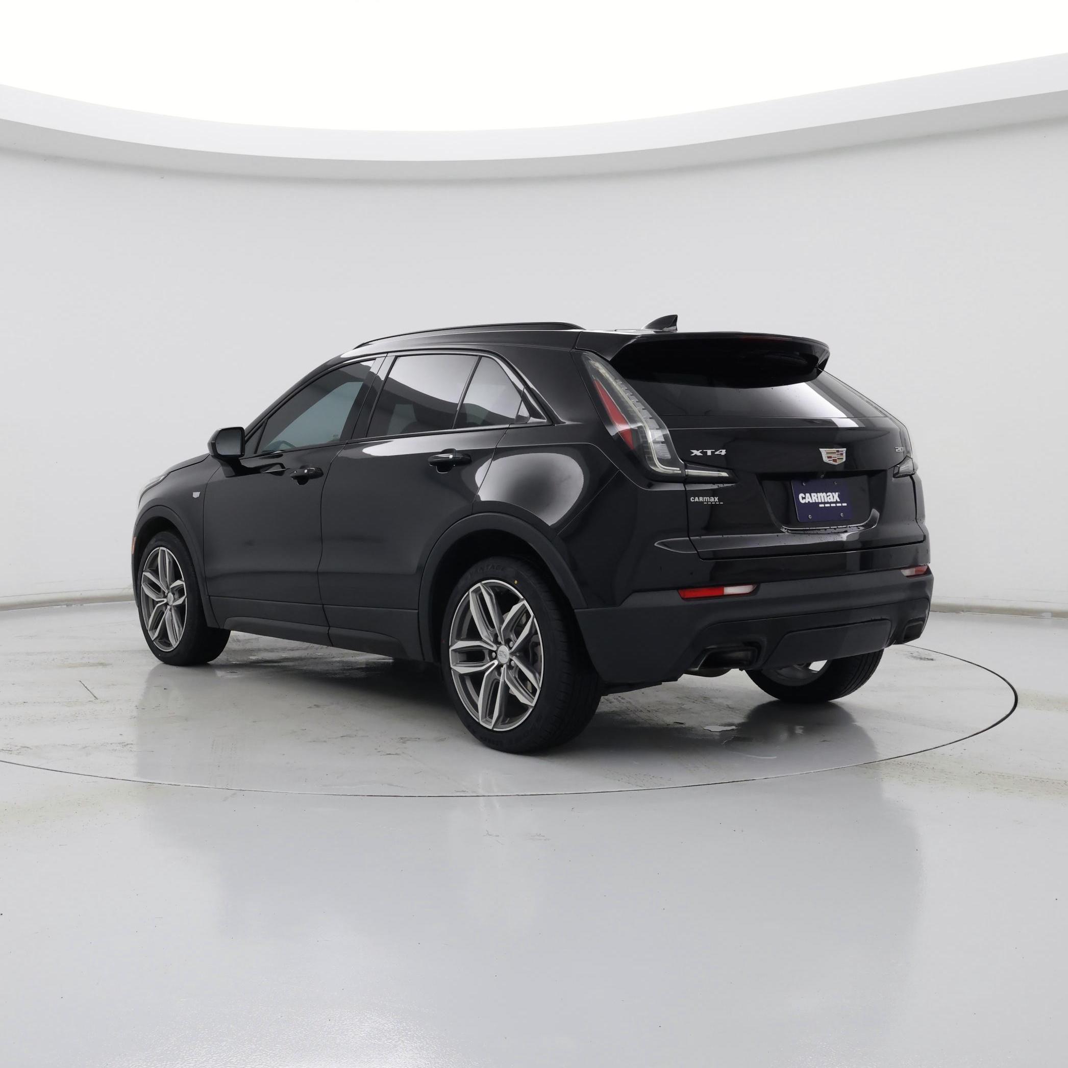 Thumbnail: 2019 Cadillac XT4 - 2