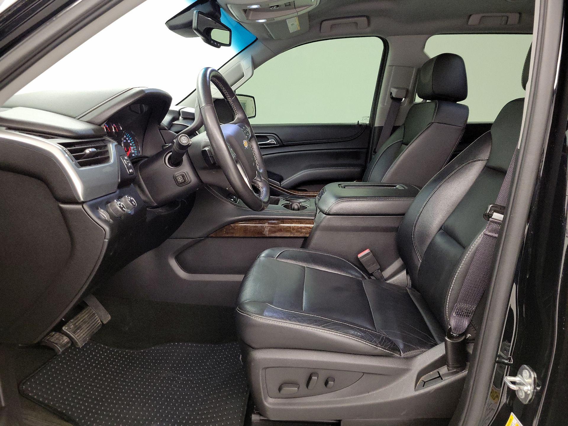 Thumbnail: 2016 Chevrolet Tahoe - 11