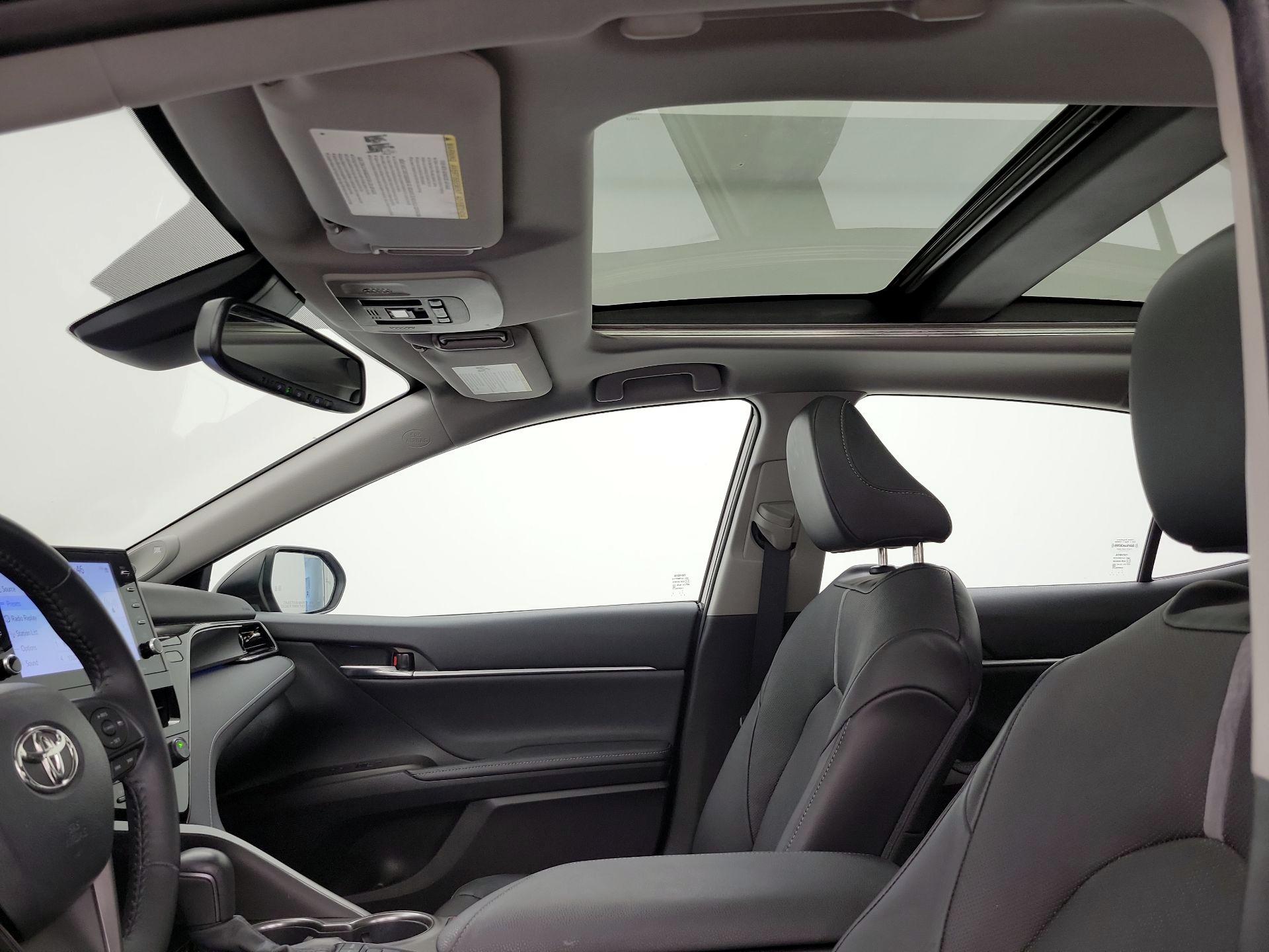 Thumbnail: 2022 Toyota Camry - 20