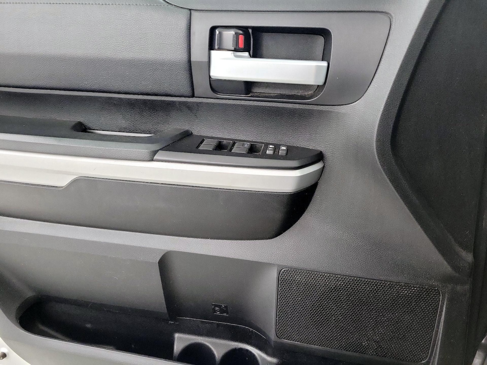 2021 Toyota Tundra SR5 - Photo 13