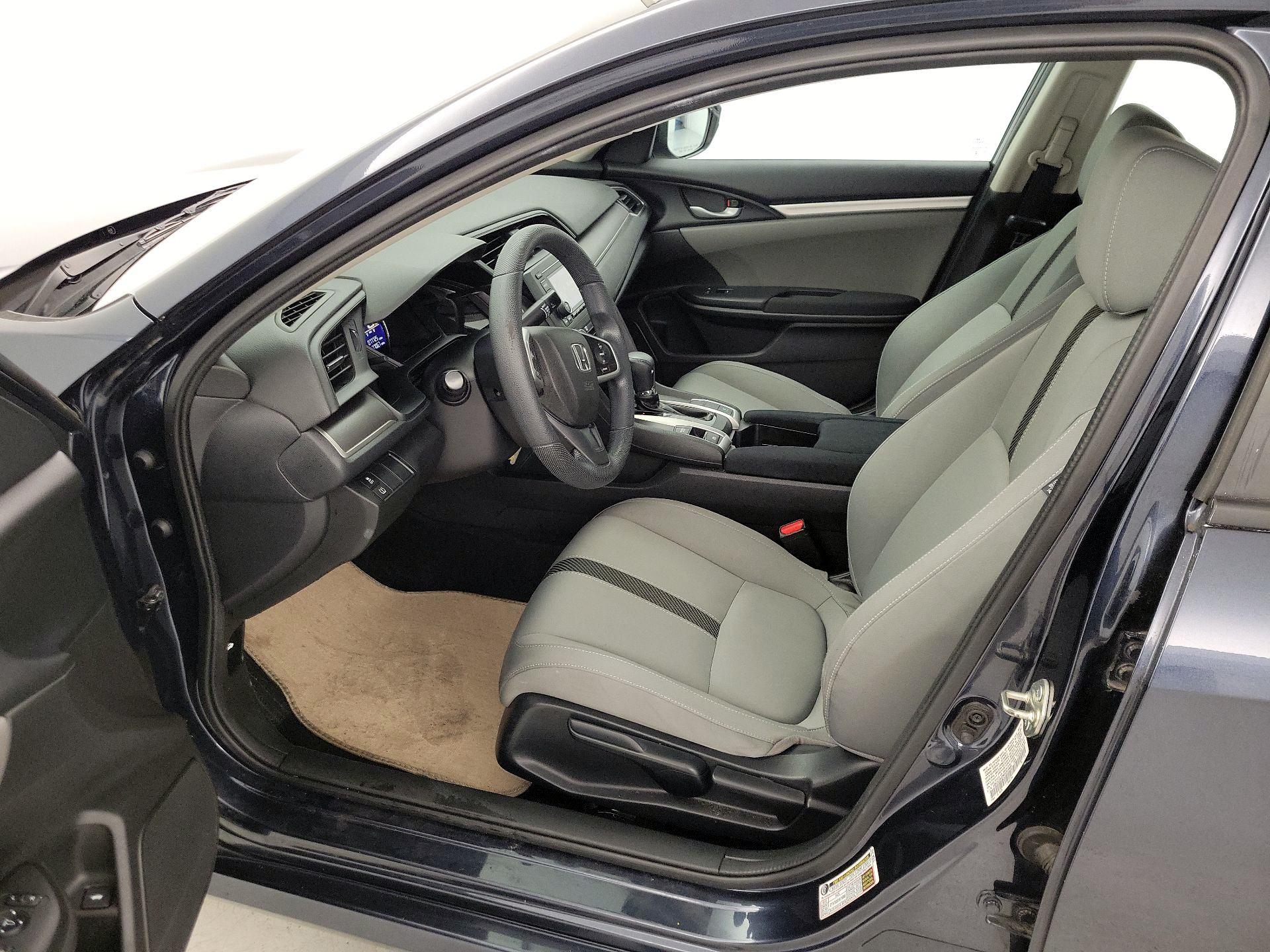 Thumbnail: 2016 Honda Civic - 11