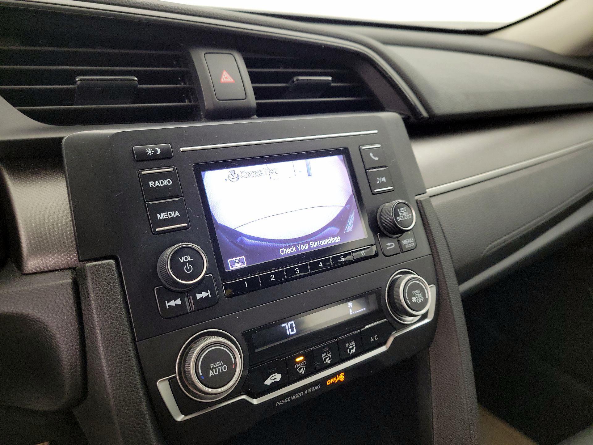 Thumbnail: 2016 Honda Civic - 14