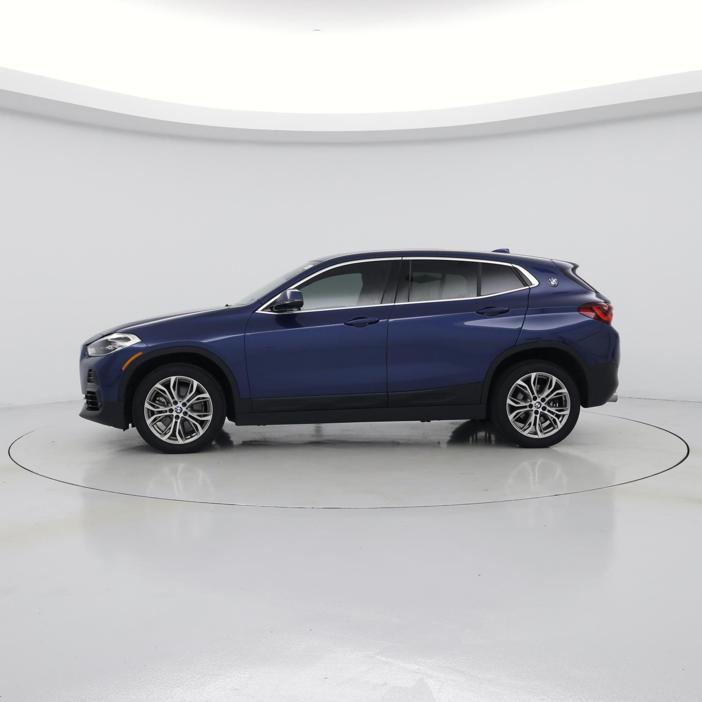 Thumbnail: 2022 BMW X2 - 3
