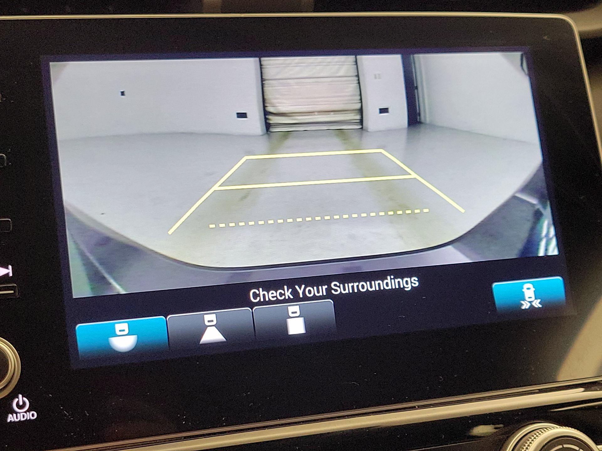 Thumbnail: 2022 Honda Insight - 14