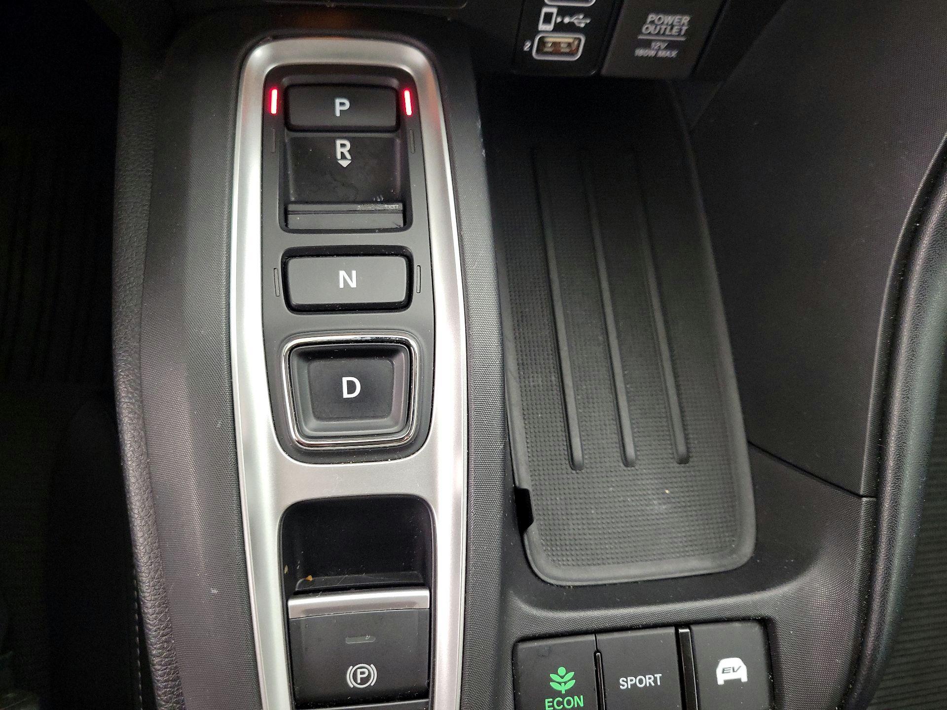 Thumbnail: 2022 Honda Insight - 17