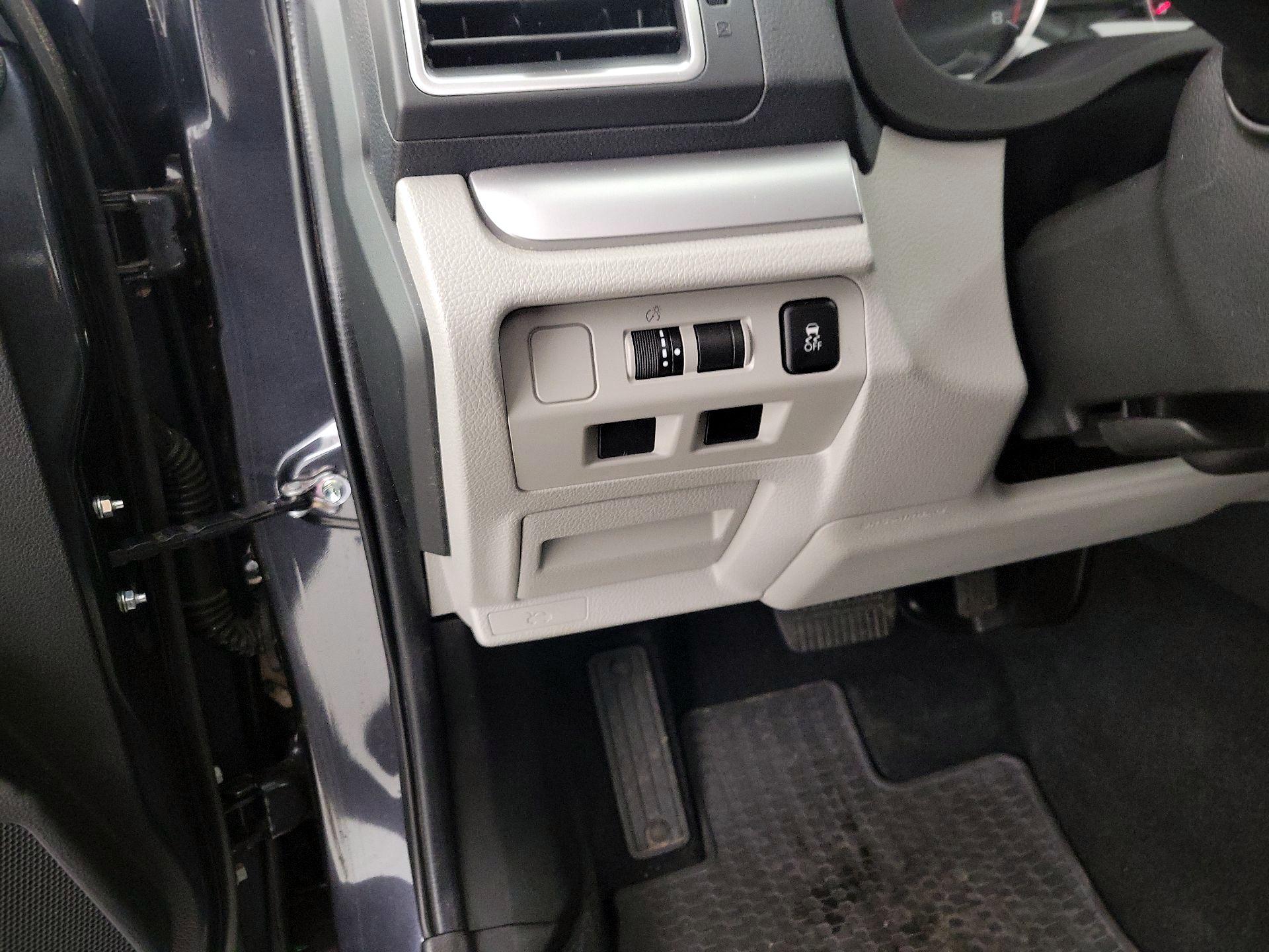 Thumbnail: 2016 Subaru Forester - 13