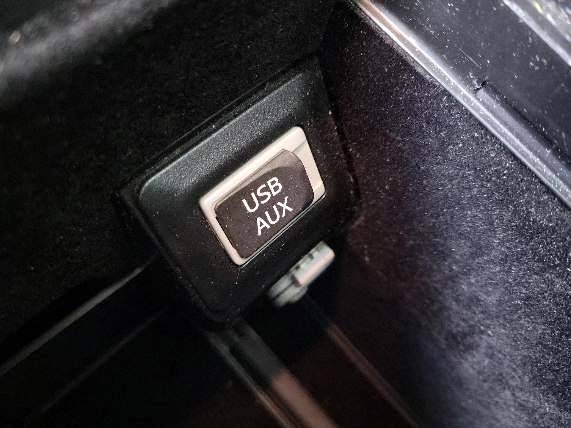 Thumbnail: 2015 Lexus RX - 18