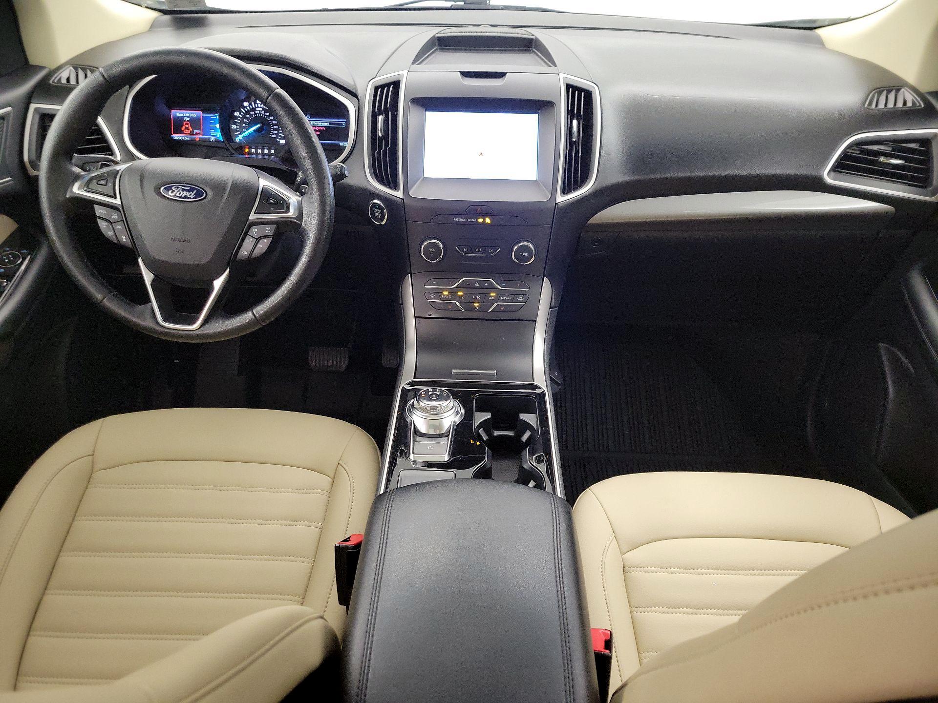 Thumbnail: 2020 Ford Edge - 9