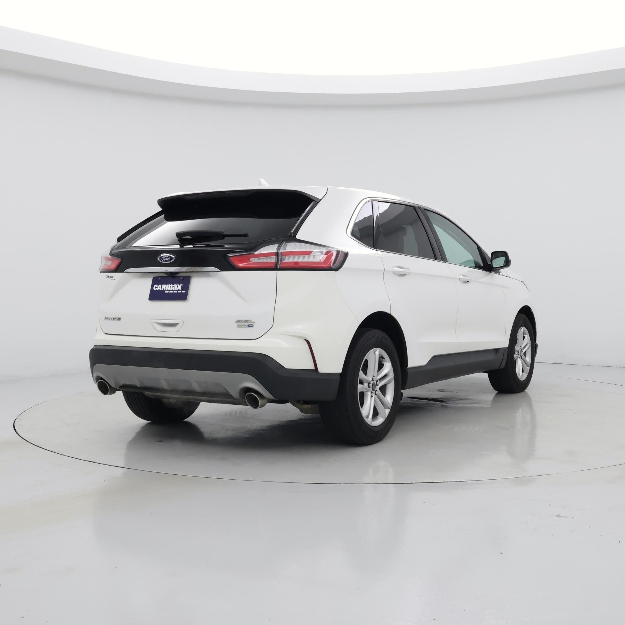 Thumbnail: 2020 Ford Edge - 8