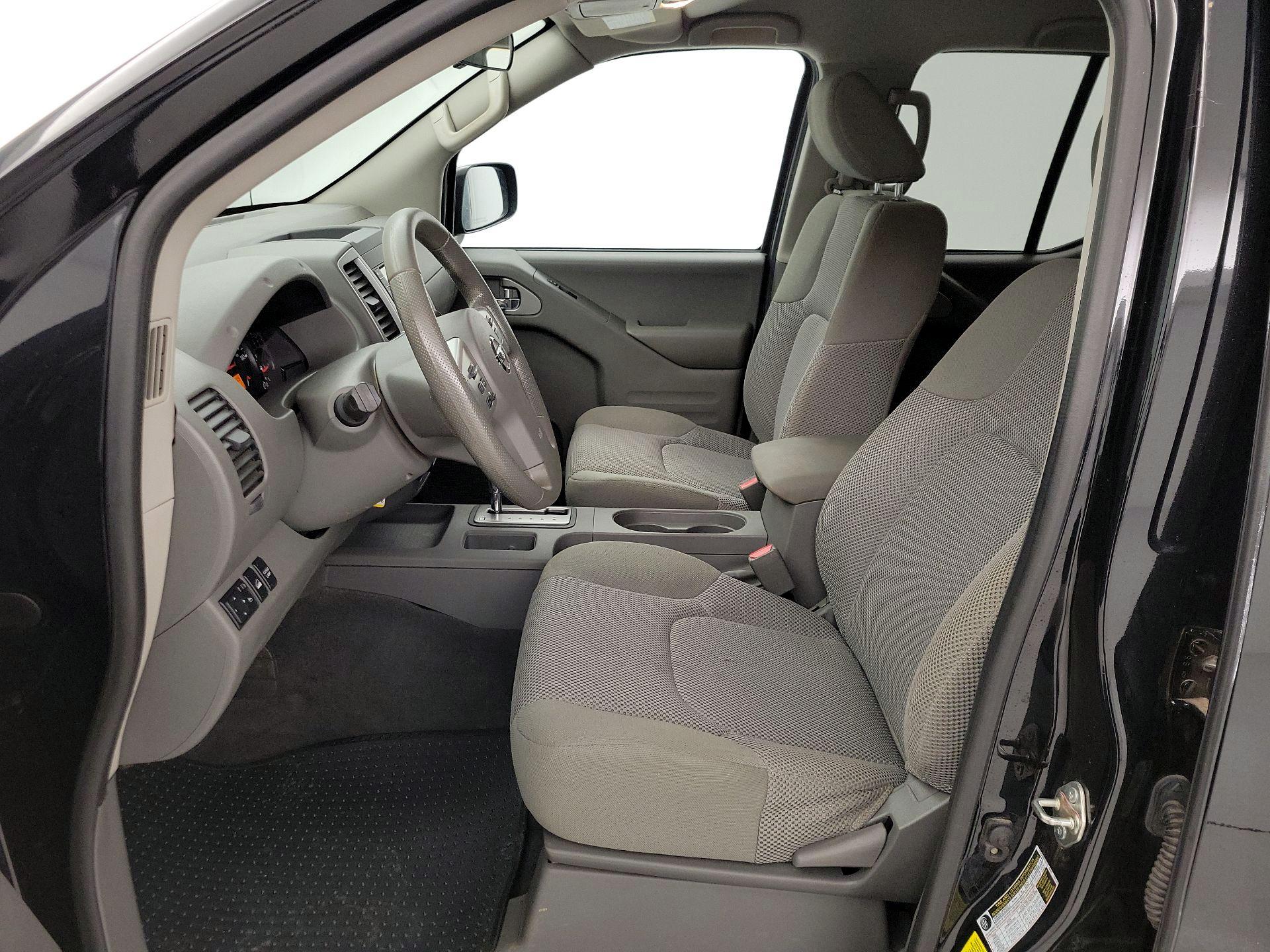 Thumbnail: 2019 Nissan Frontier - 11