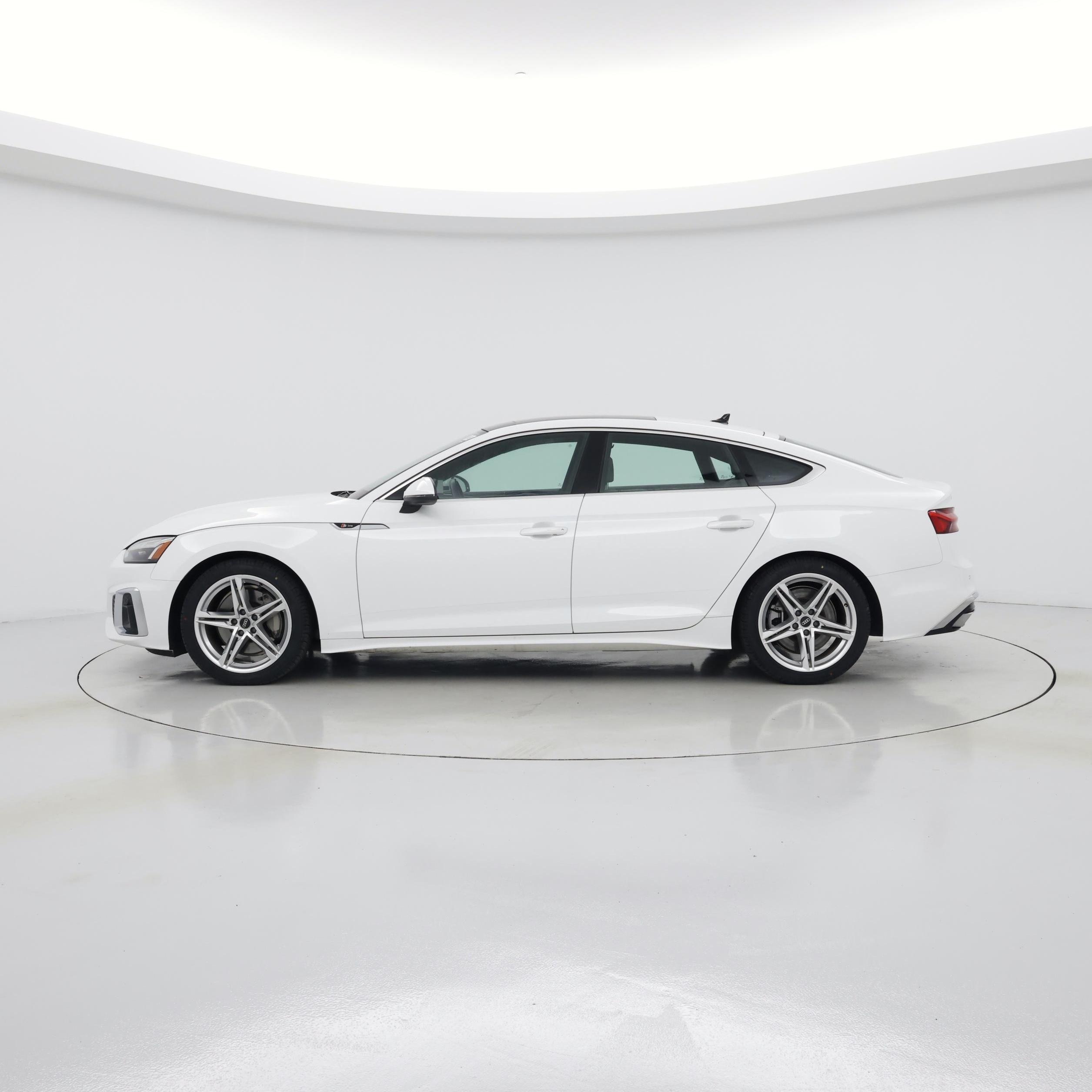 Thumbnail: 2021 Audi A5 - 3