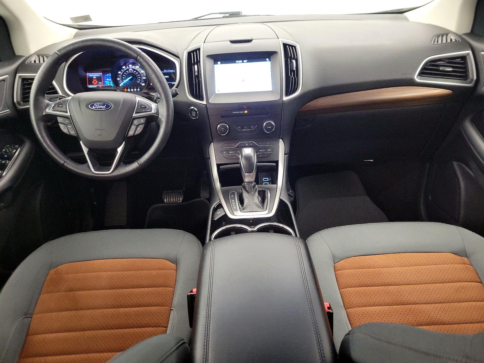 Thumbnail: 2018 Ford Edge - 9