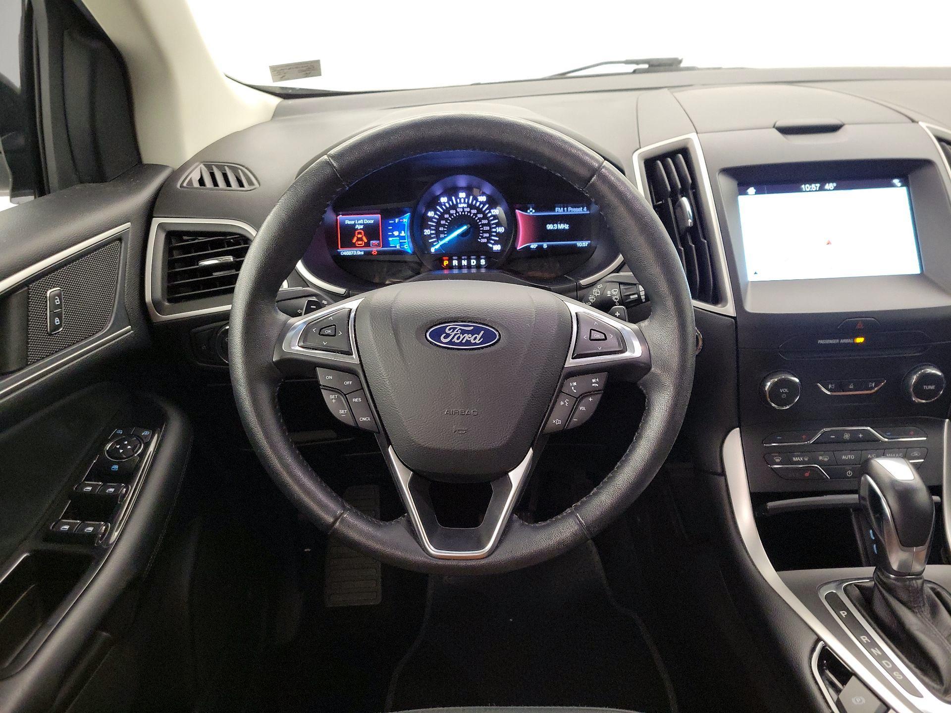 Thumbnail: 2018 Ford Edge - 10