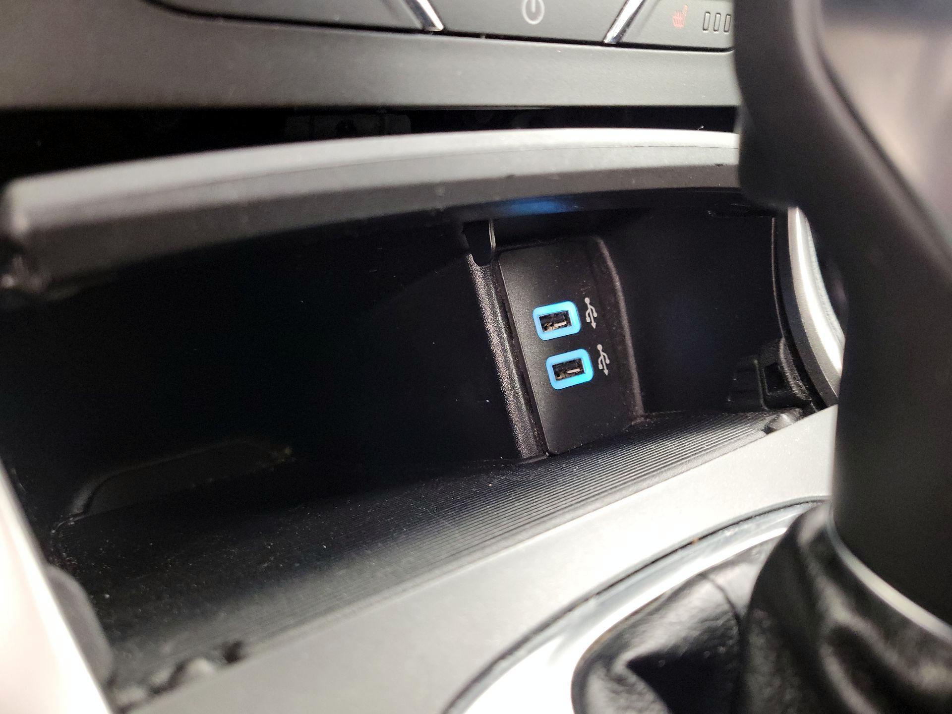 Thumbnail: 2018 Ford Edge - 19