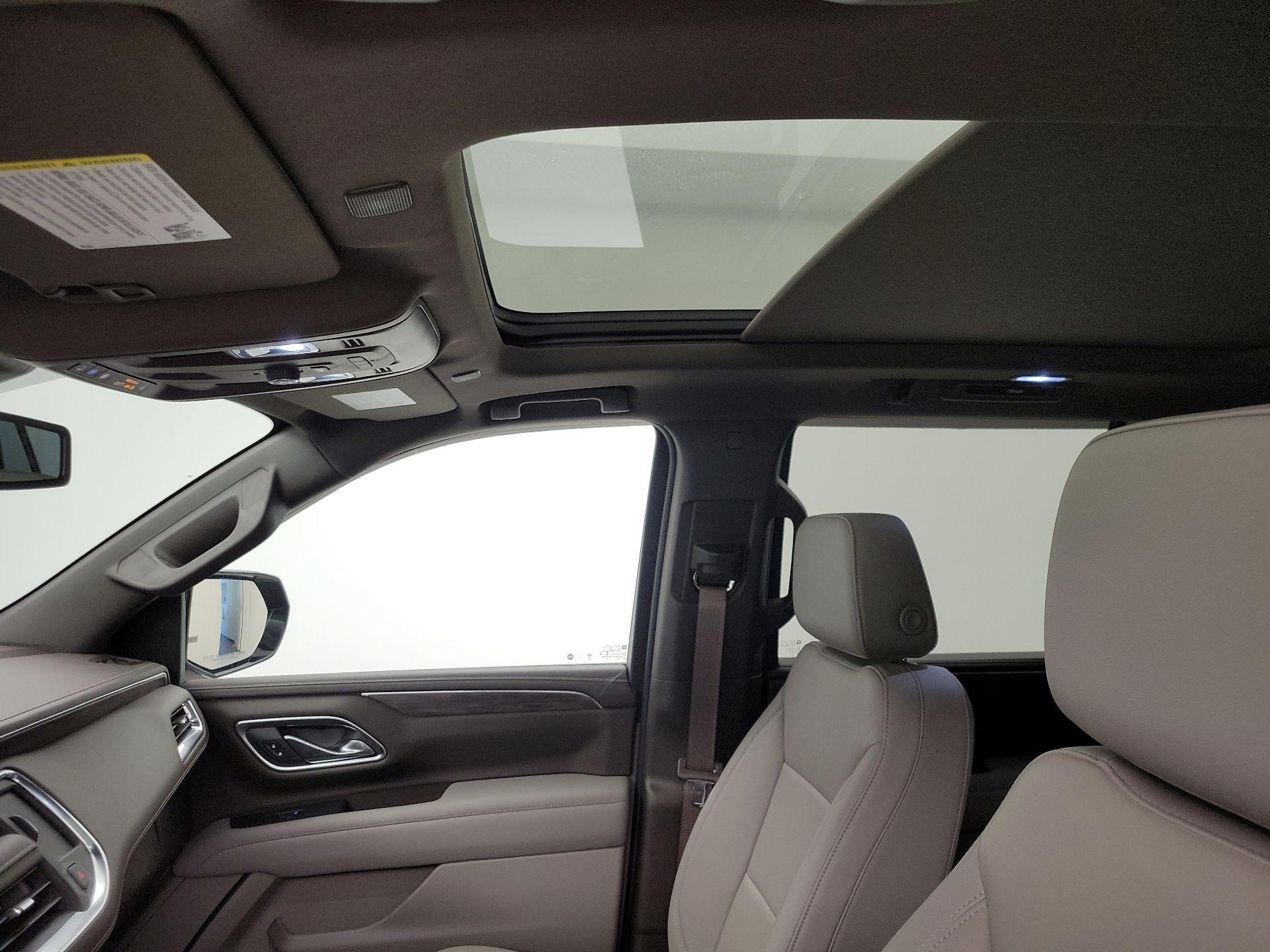 Thumbnail: 2021 Chevrolet Tahoe - 19