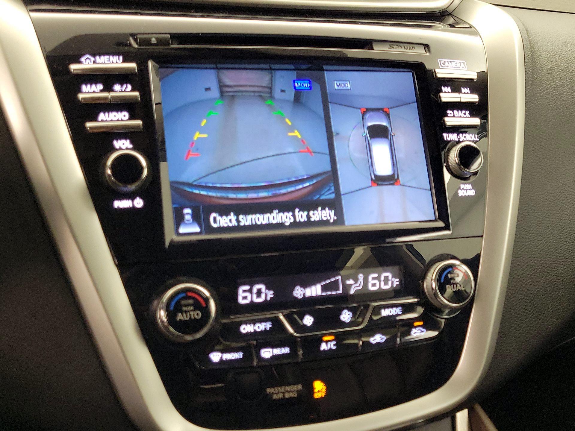 Thumbnail: 2015 Nissan Murano - 15