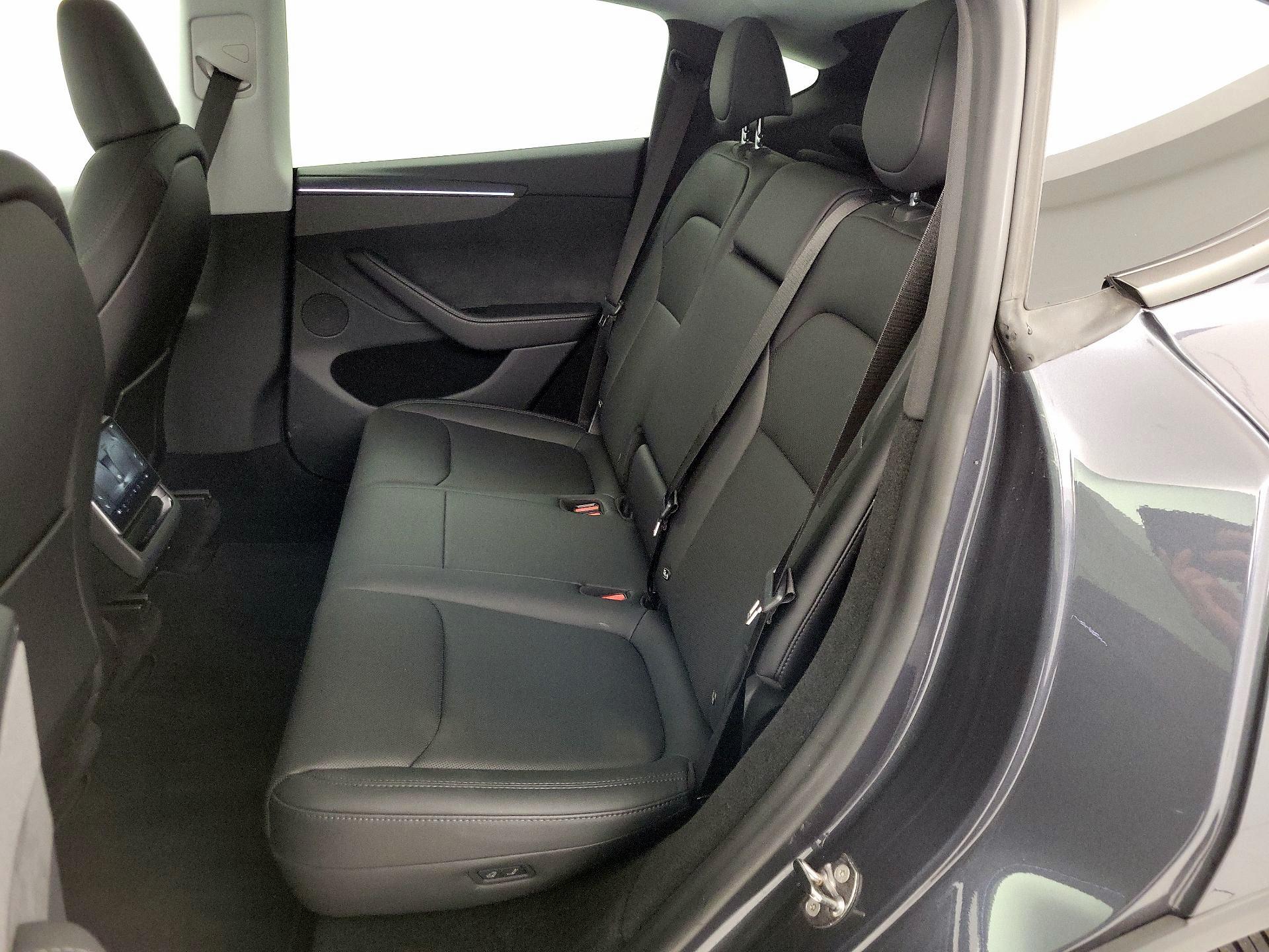 Thumbnail: 2026 Tesla Model Y - 20