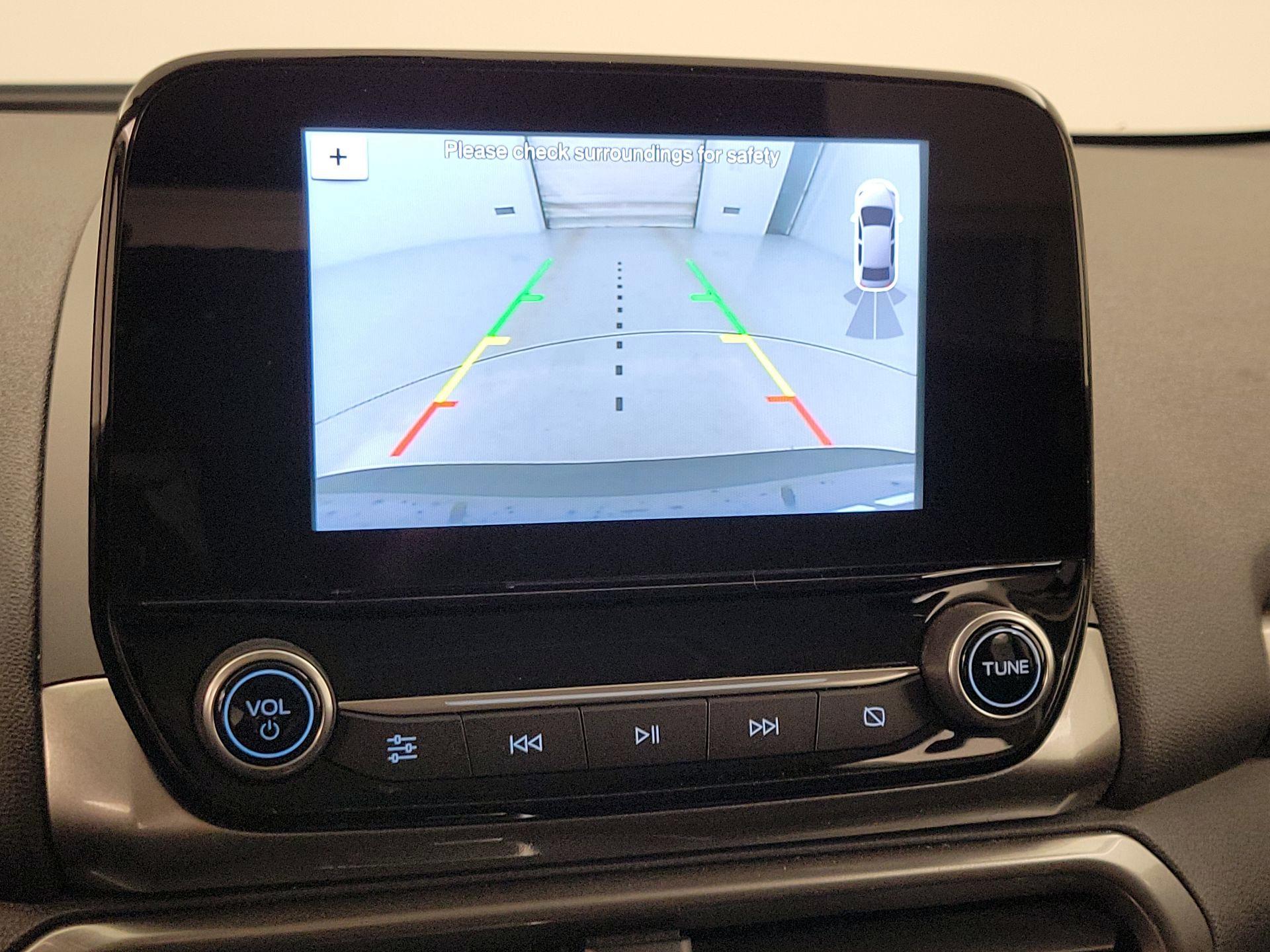 Thumbnail: 2018 Ford EcoSport - 14