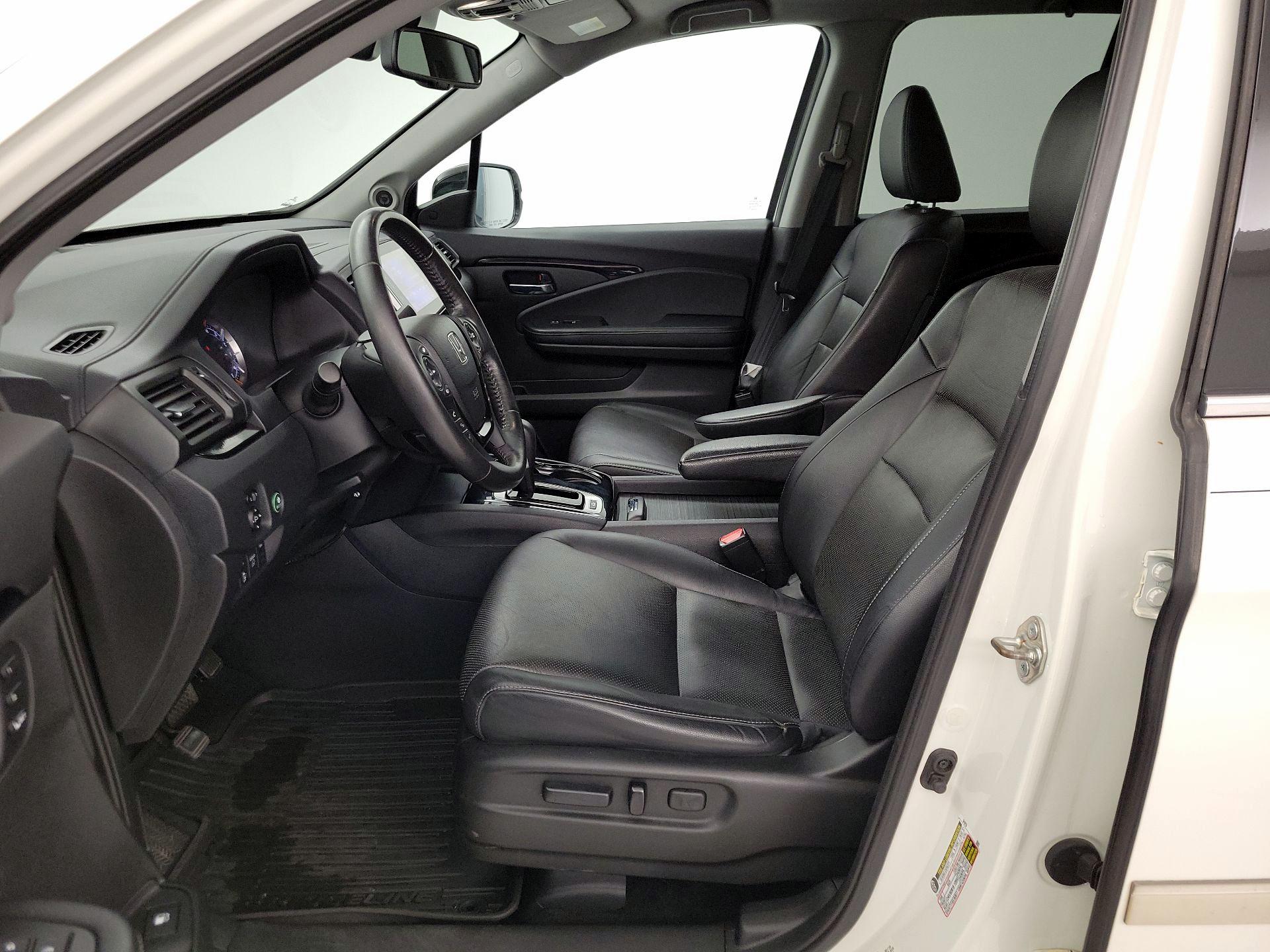 Thumbnail: 2018 Honda Ridgeline - 11