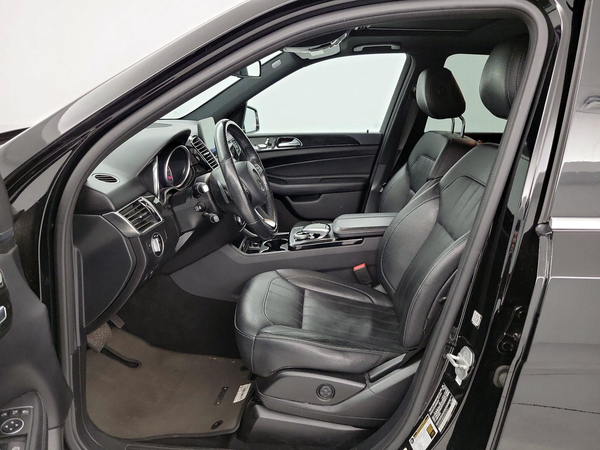 Thumbnail: 2017 Mercedes-Benz GLE - 11