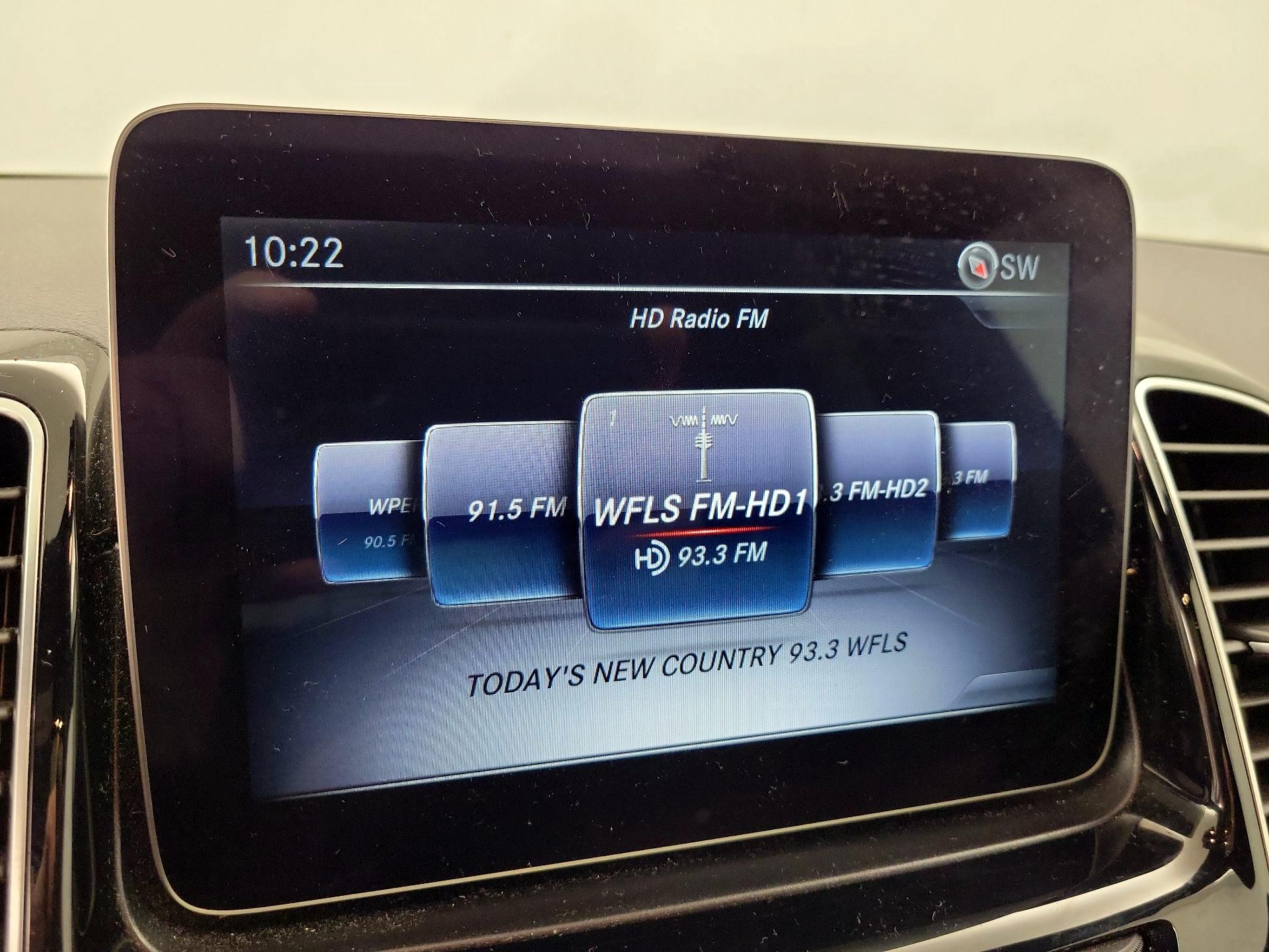 Thumbnail: 2017 Mercedes-Benz GLE - 16