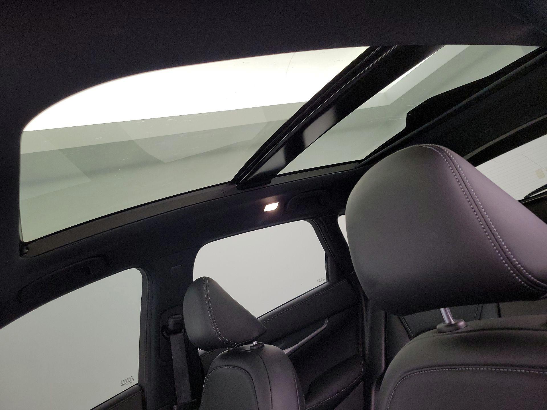 Thumbnail: 2023 INFINITI QX50 - 20