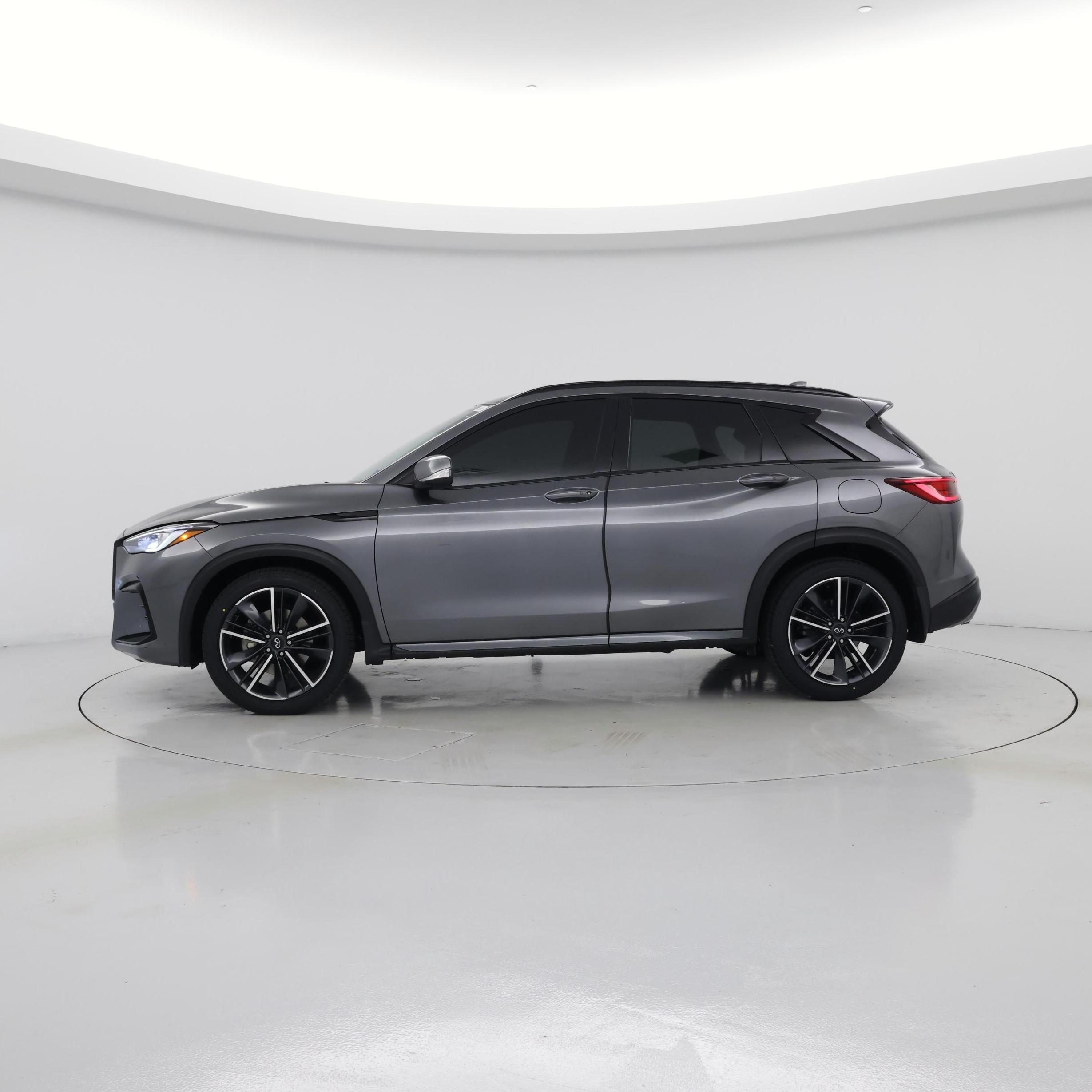 Thumbnail: 2023 INFINITI QX50 - 3