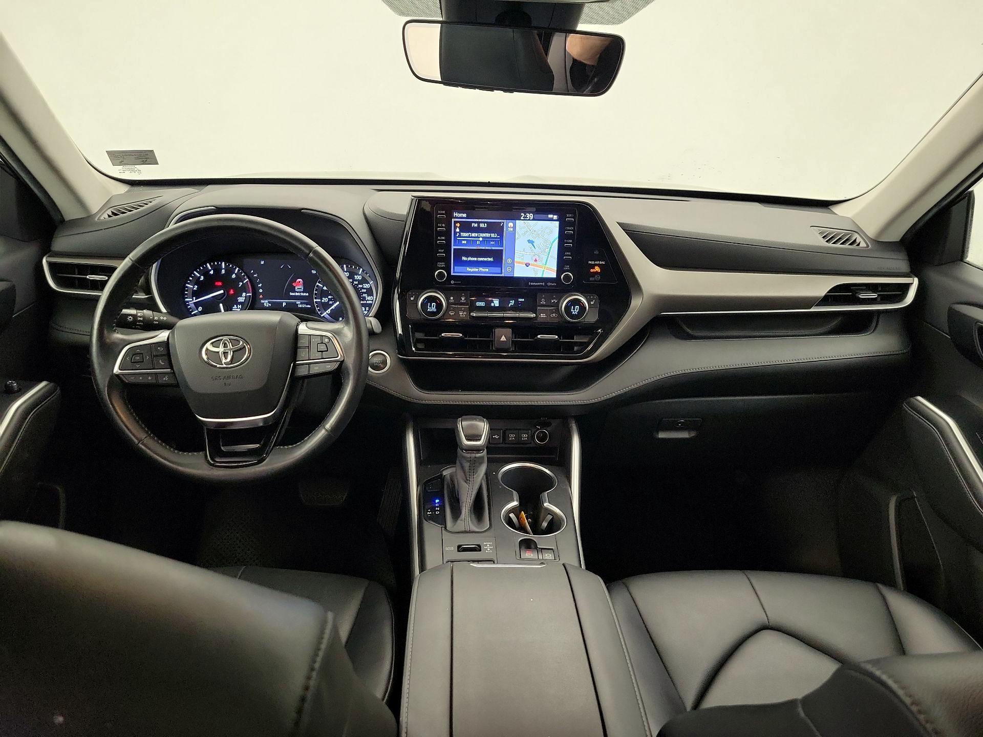 Thumbnail: 2020 Toyota Highlander - 9