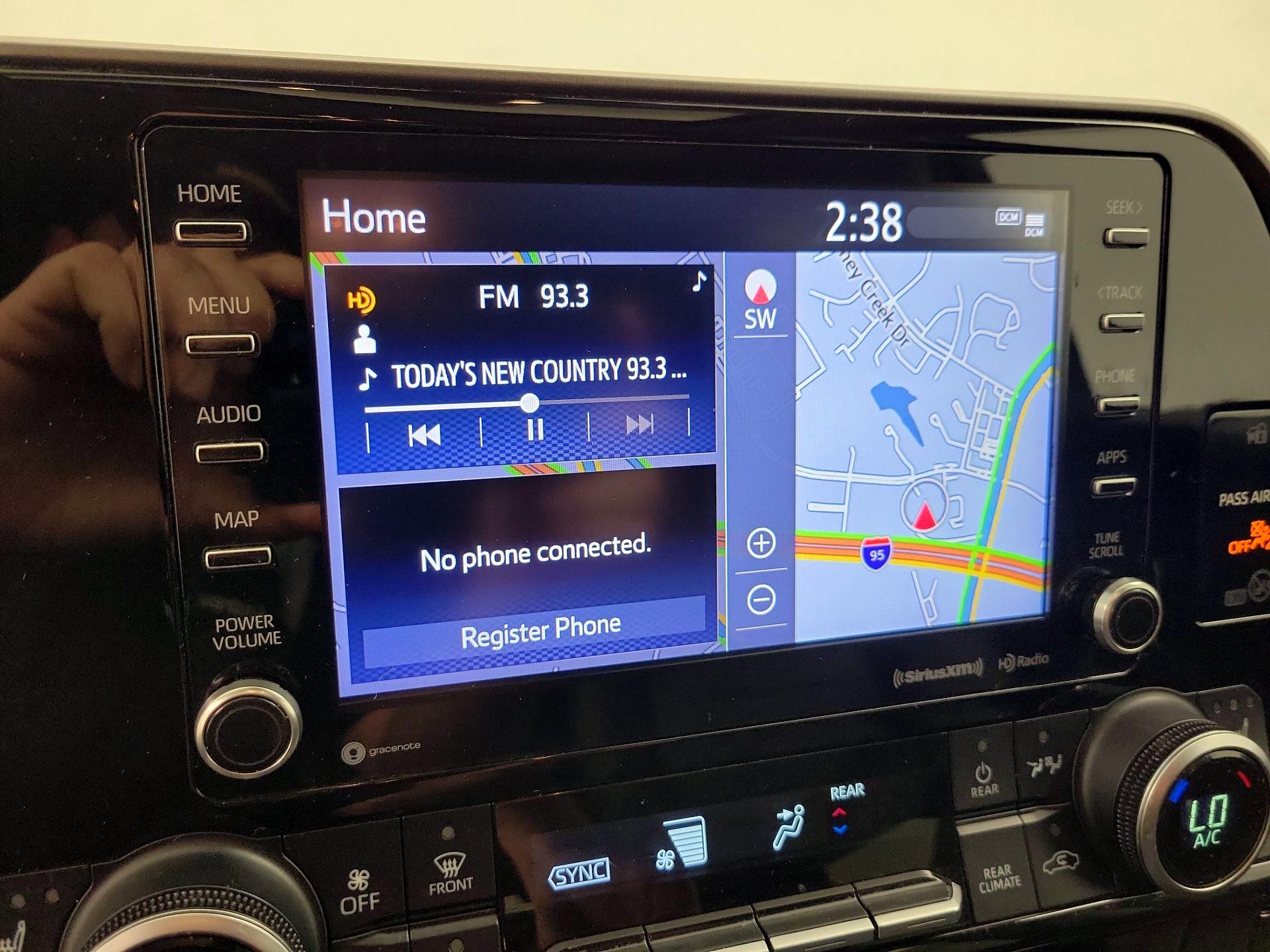 Thumbnail: 2020 Toyota Highlander - 16