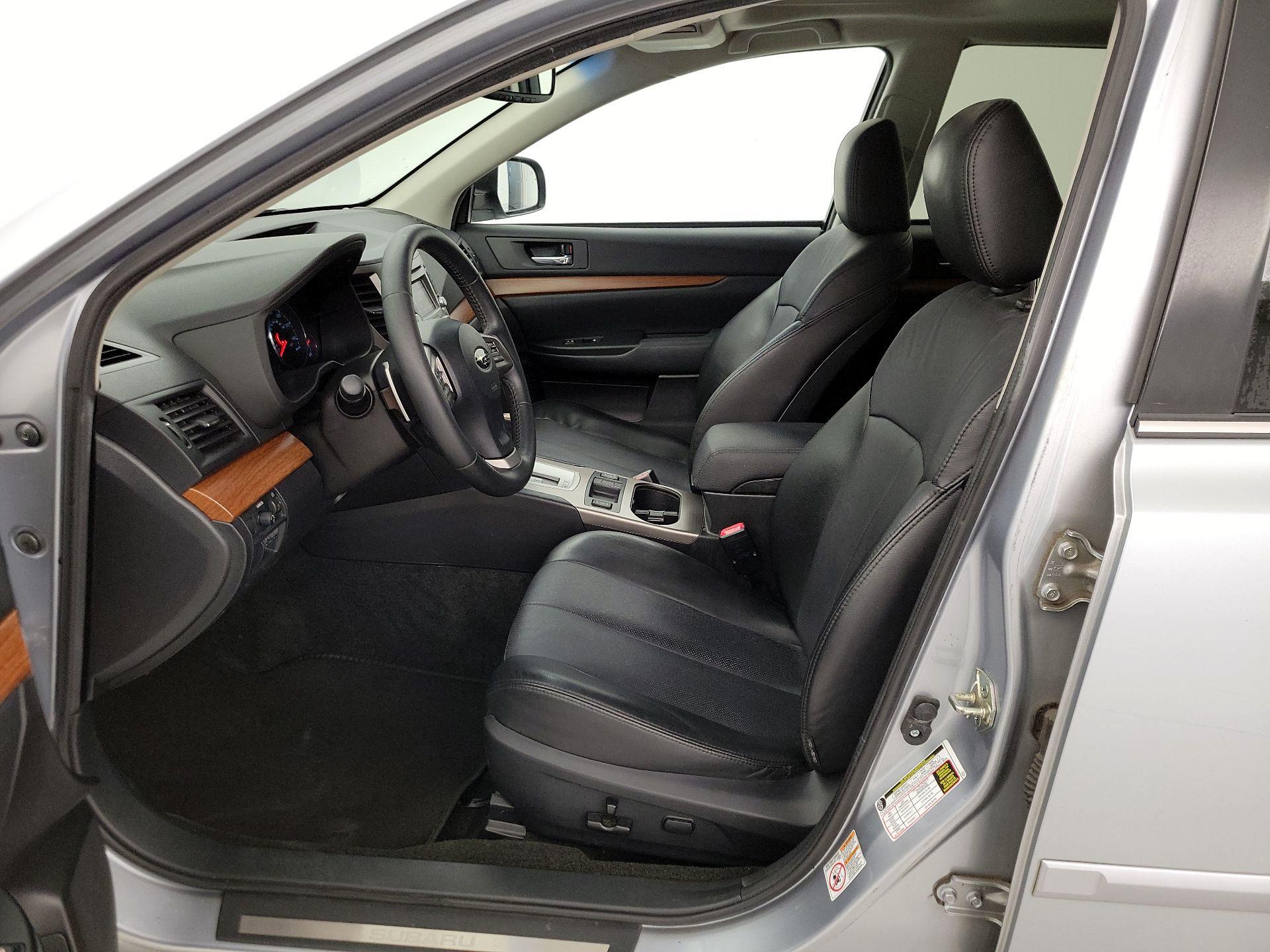 Thumbnail: 2014 Subaru Outback - 11