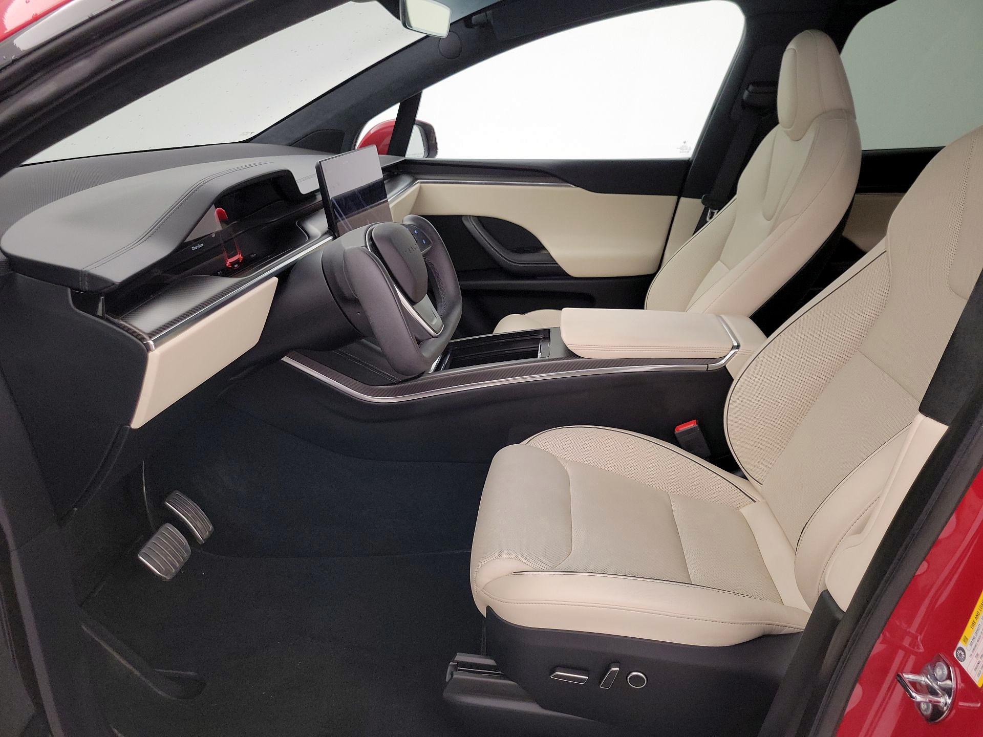 Thumbnail: 2023 Tesla Model X - 11