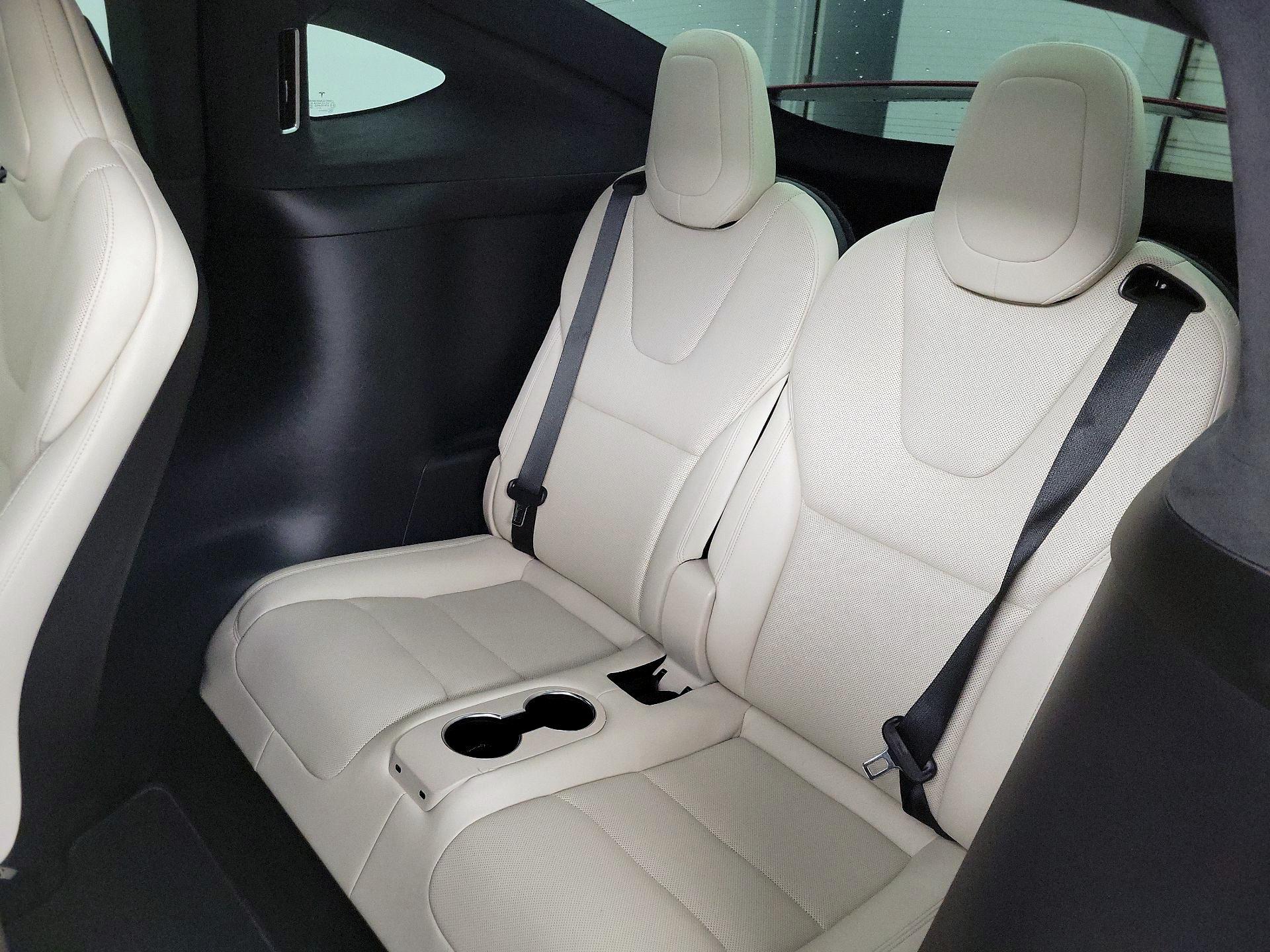 Thumbnail: 2023 Tesla Model X - 20