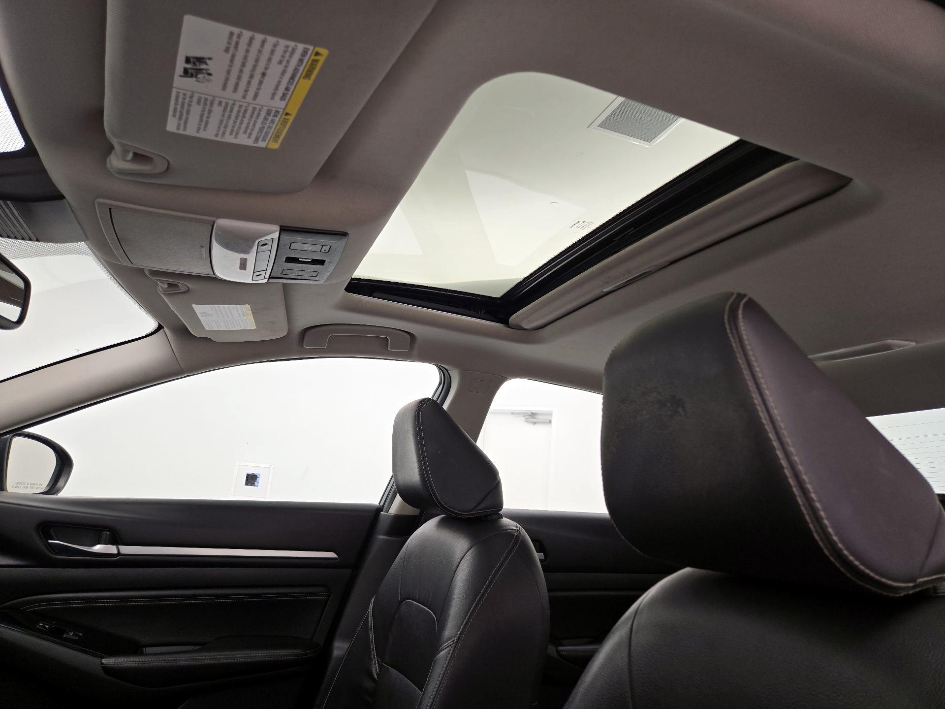 Thumbnail: 2020 Nissan Altima - 20