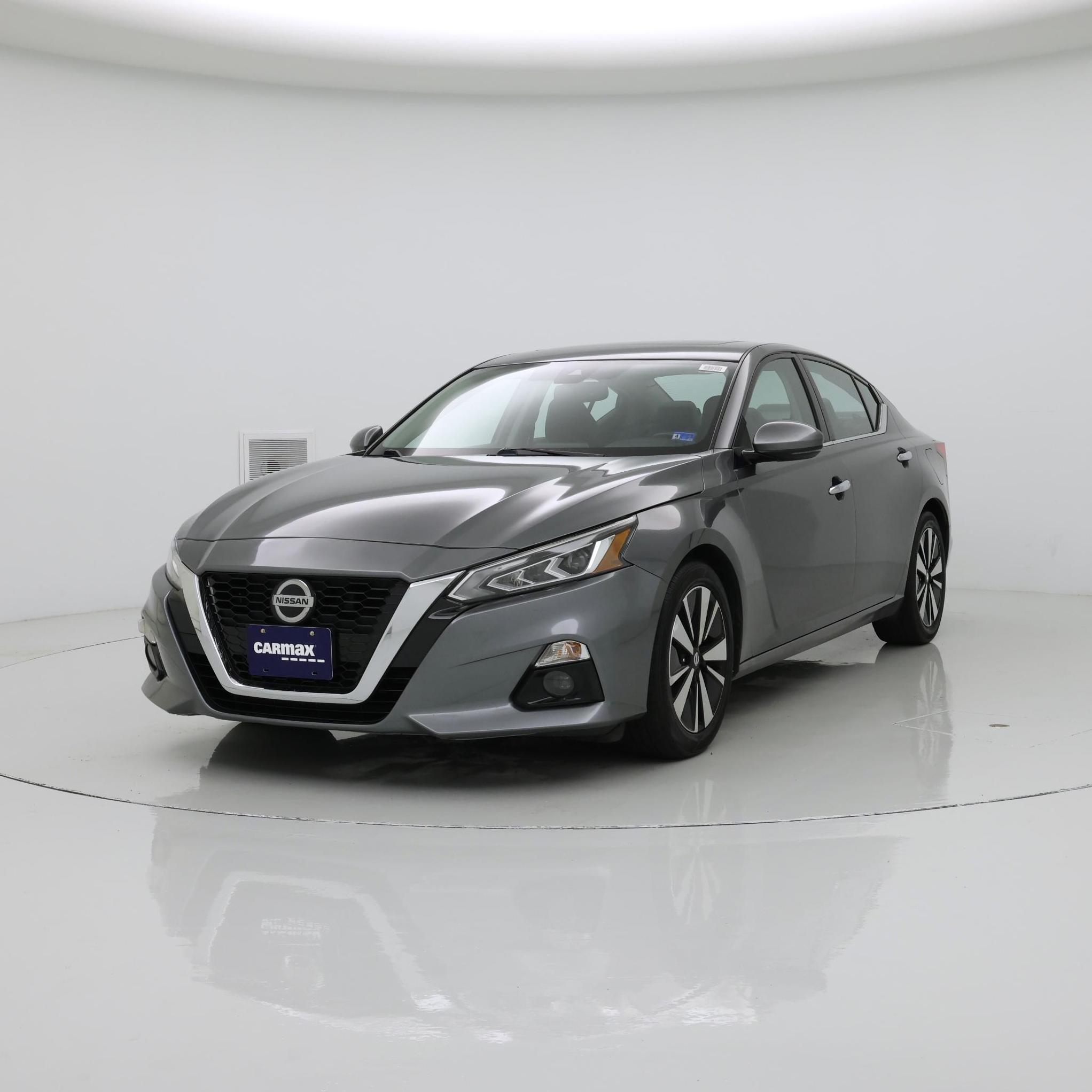 Thumbnail: 2020 Nissan Altima - 4