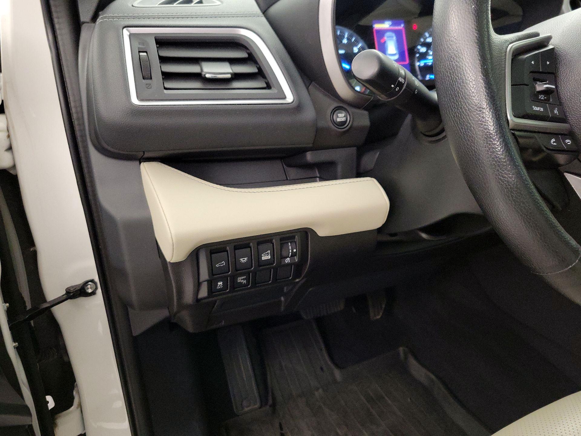 Thumbnail: 2022 Subaru Ascent - 13