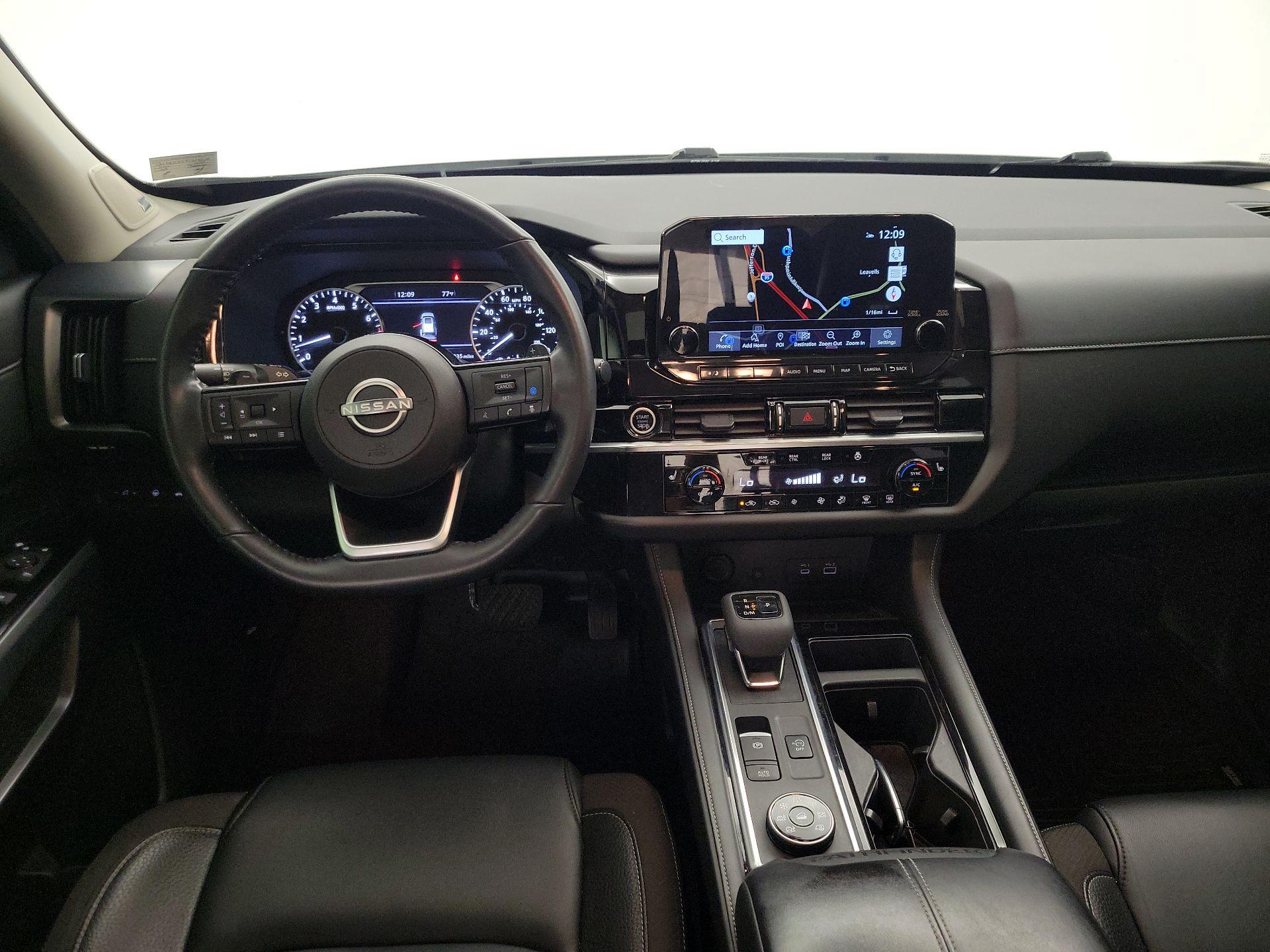 Thumbnail: 2023 Nissan Pathfinder - 9