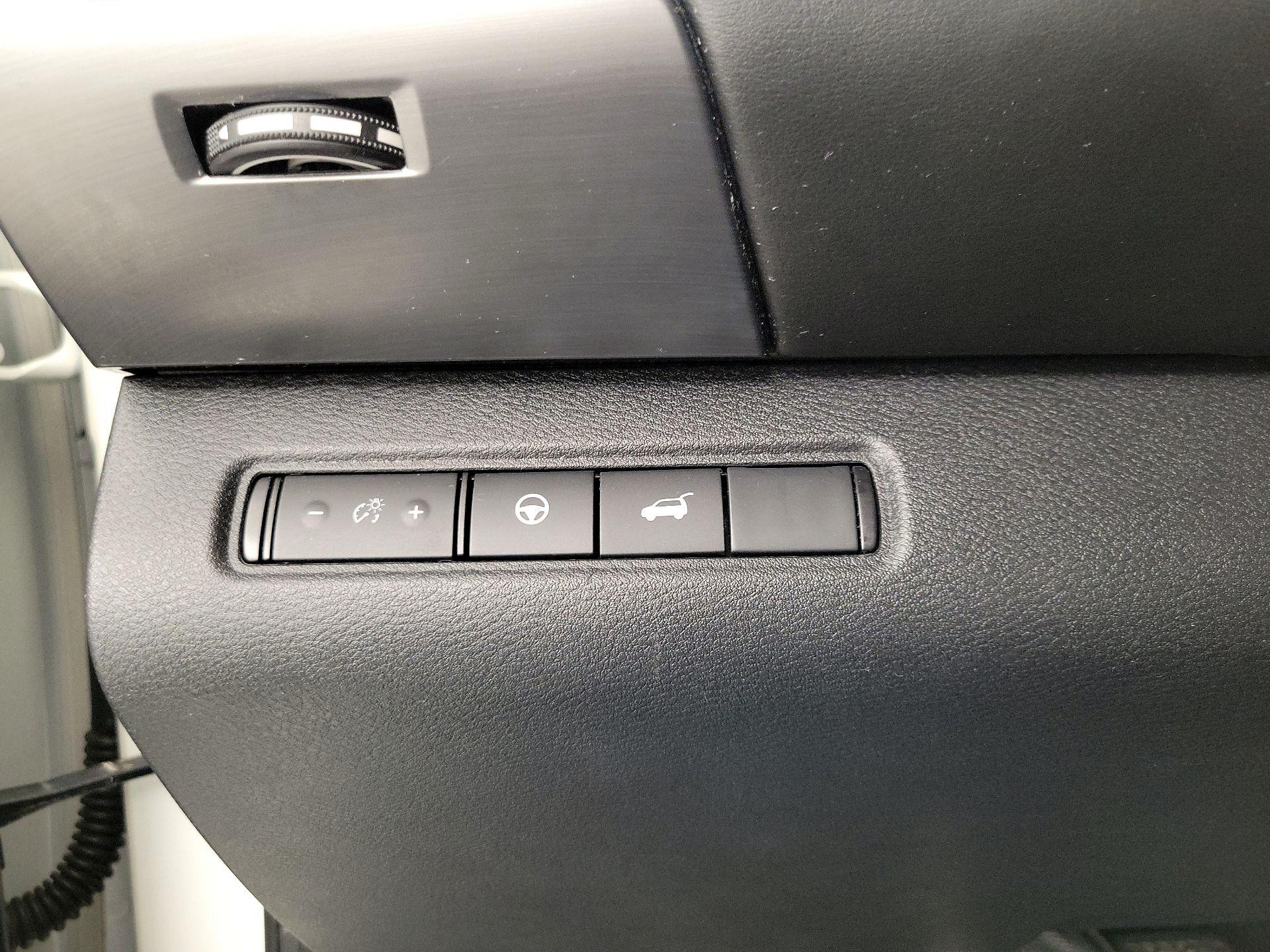 Thumbnail: 2023 Nissan Pathfinder - 13