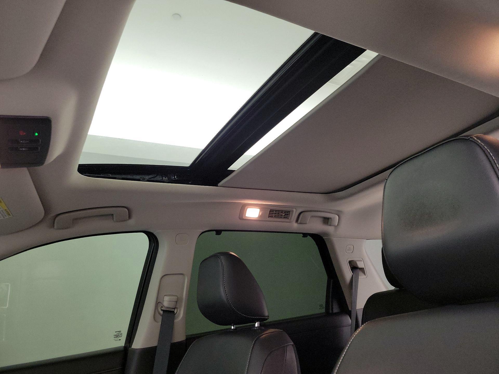 Thumbnail: 2023 Nissan Pathfinder - 20