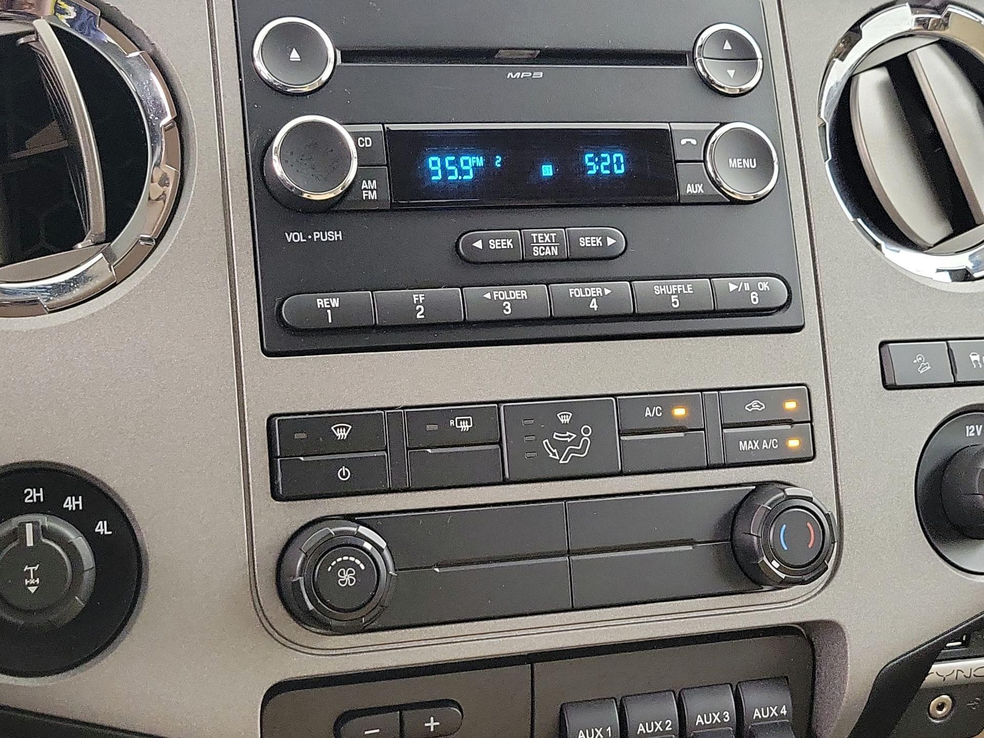 Thumbnail: 2016 Ford F-250 - 16