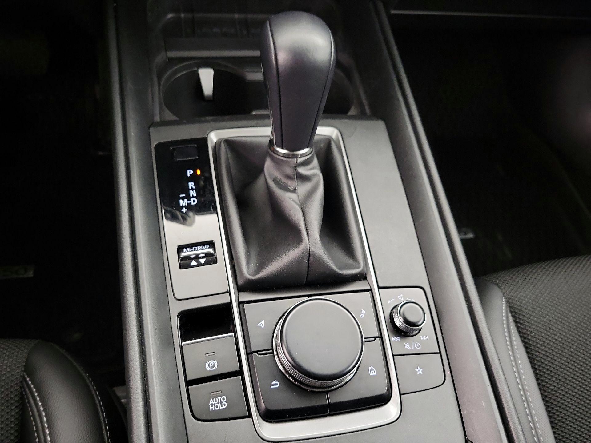 Thumbnail: 2025 Mazda CX-50 - 17